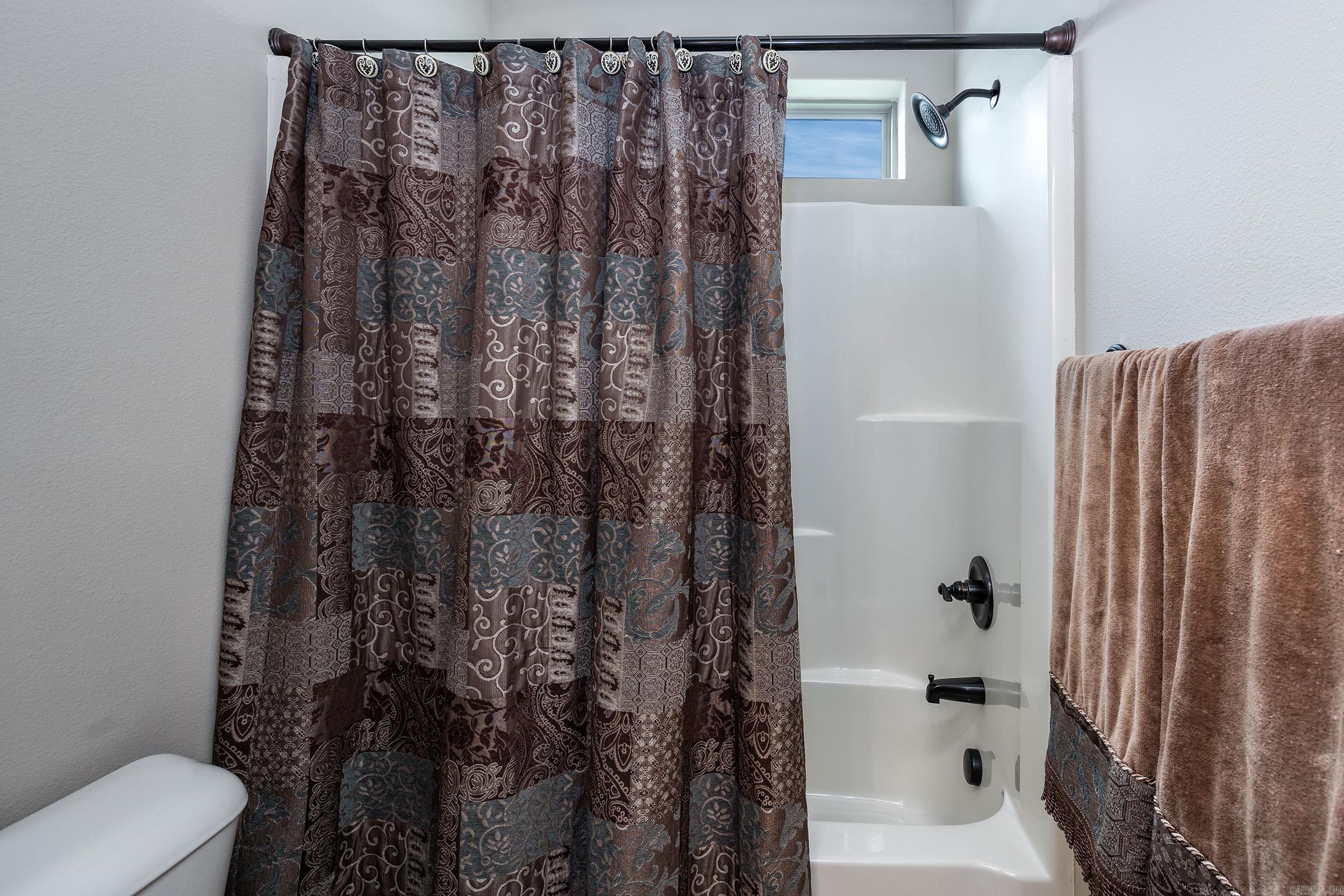 Oakridge Lake Estates - Residential