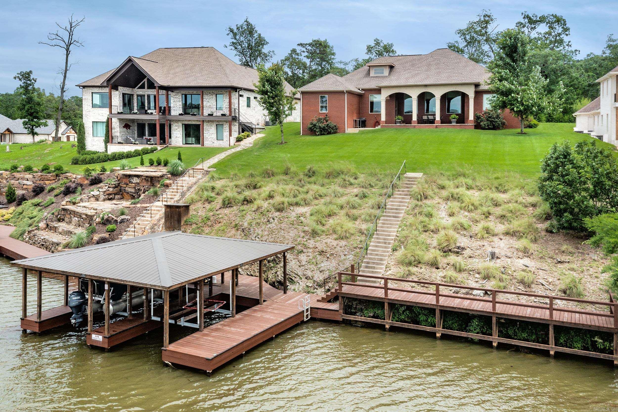 Oakridge Lake Estates - Residential