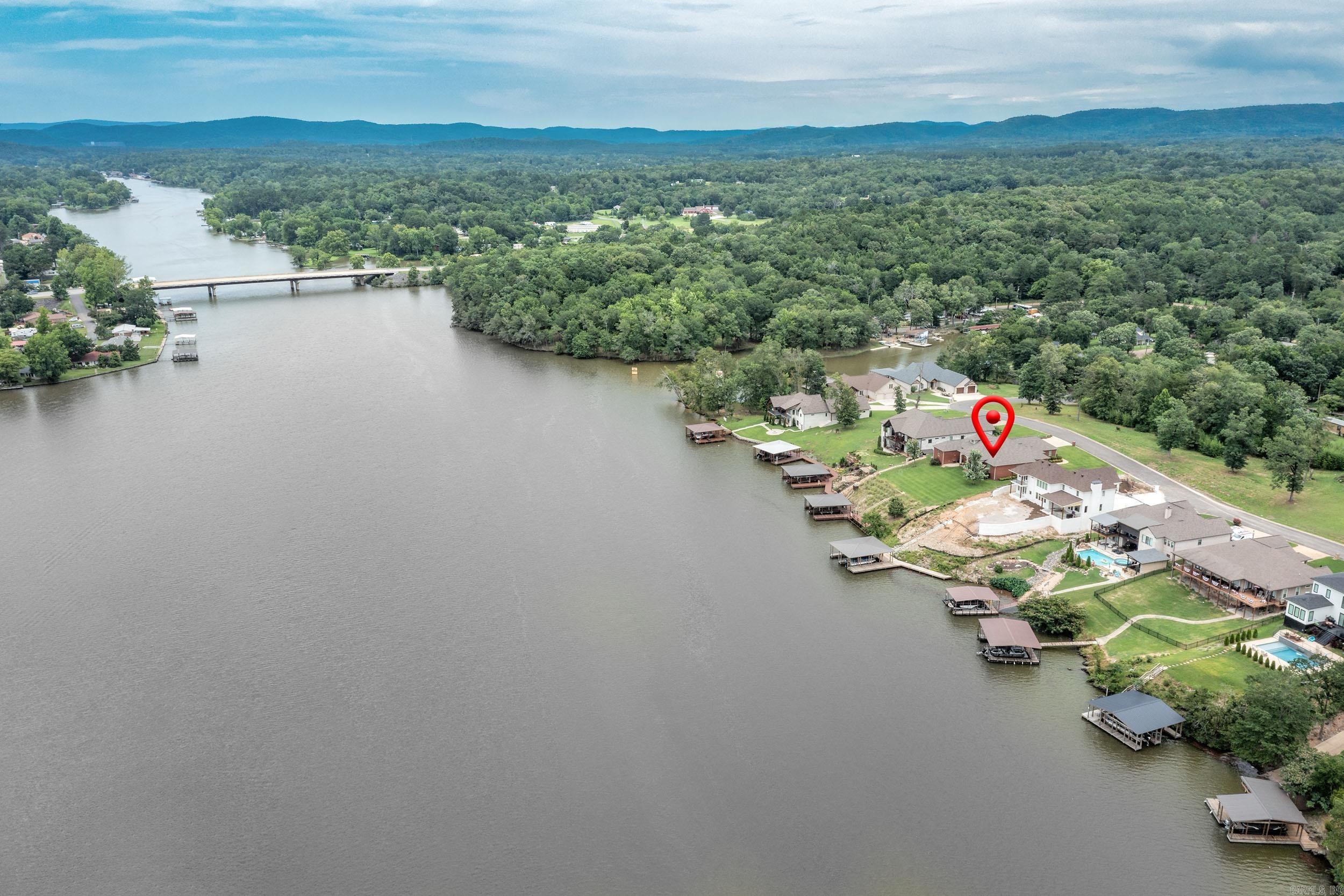 Oakridge Lake Estates - Residential