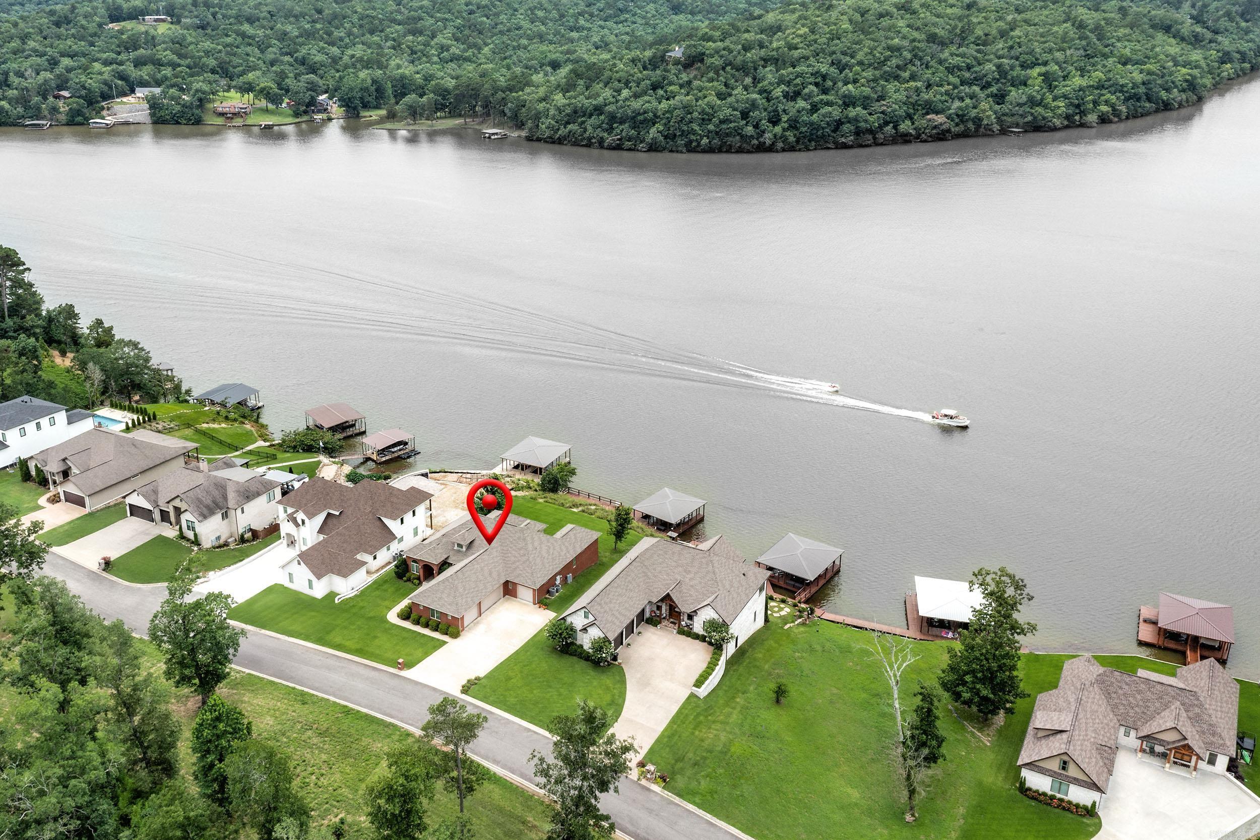 Oakridge Lake Estates - Residential