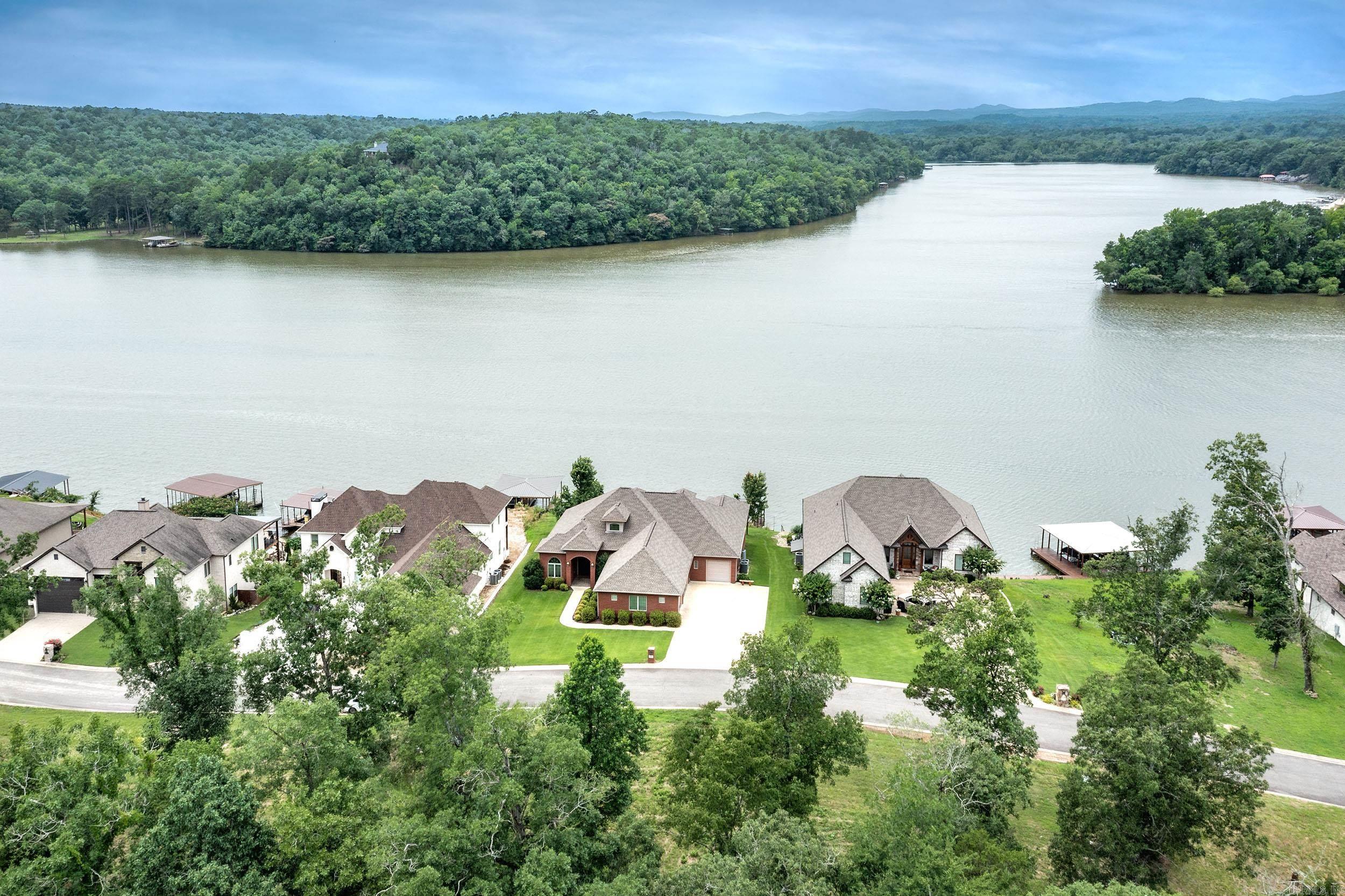 Oakridge Lake Estates - Residential