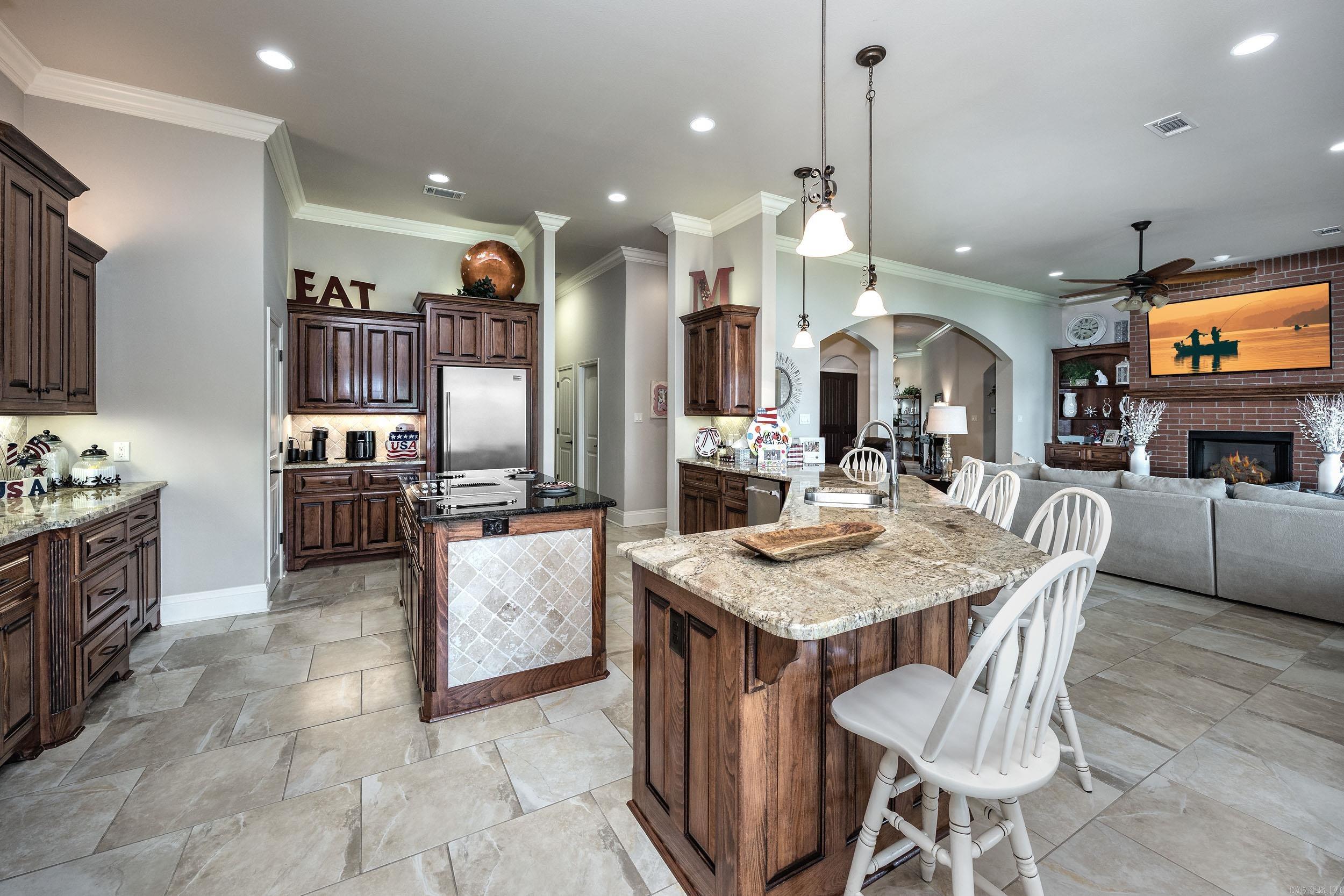 Oakridge Lake Estates - Residential