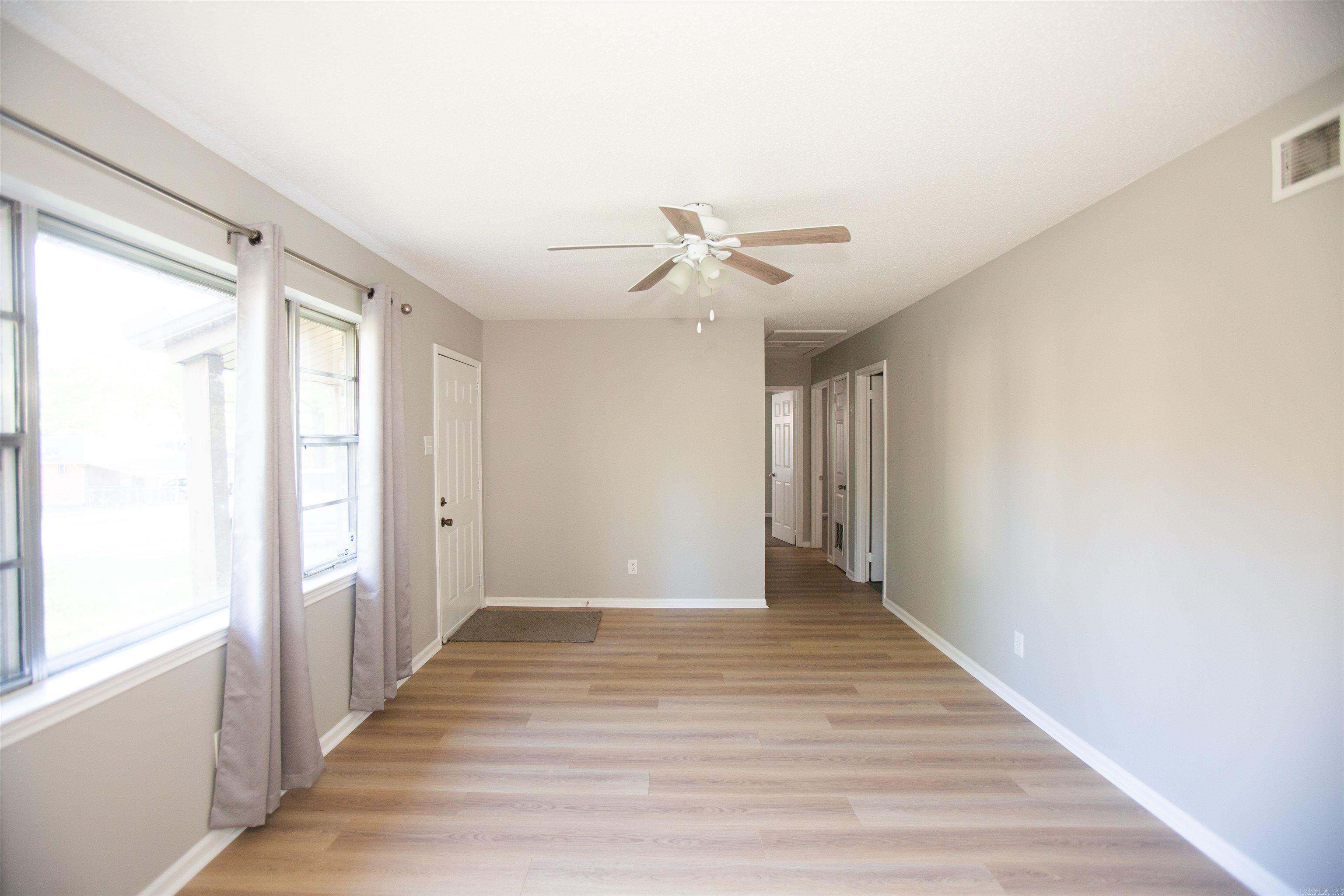 WAKEFIELD VILLAGE - Residential