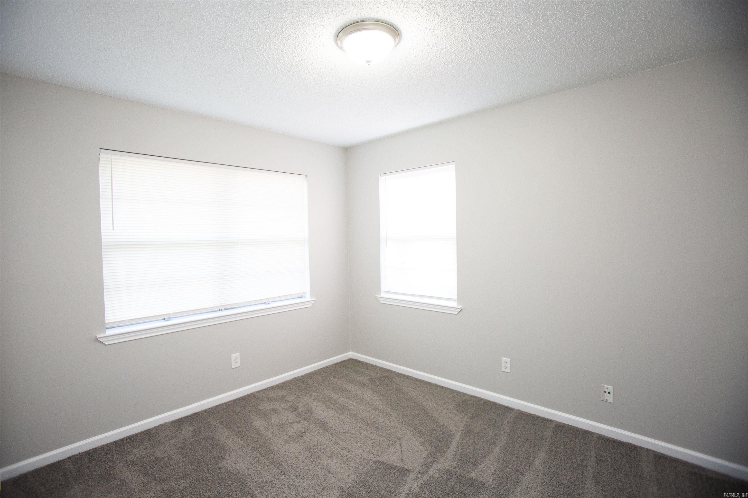 WAKEFIELD VILLAGE - Residential