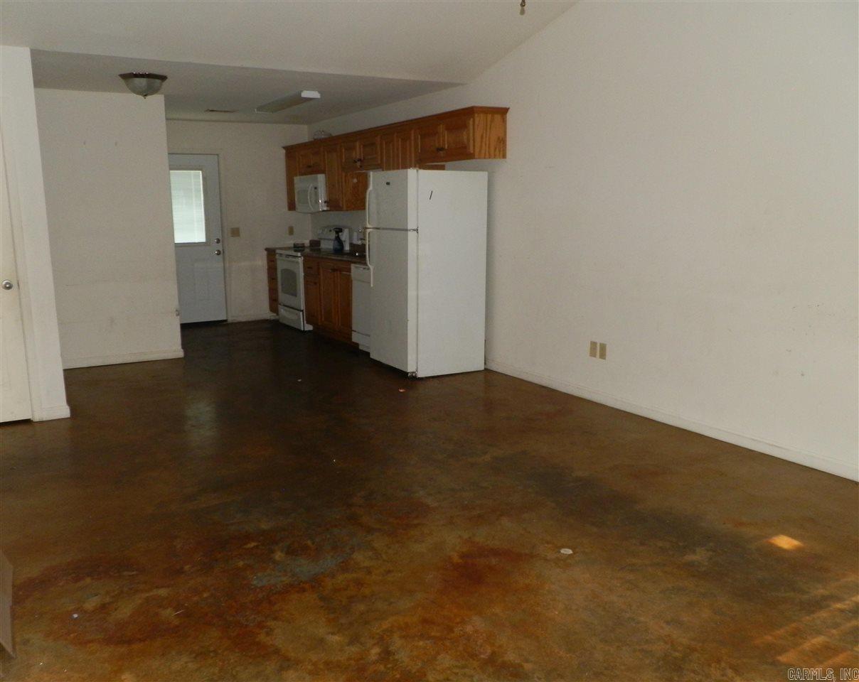 Reynolds Park Place - Residential Lease