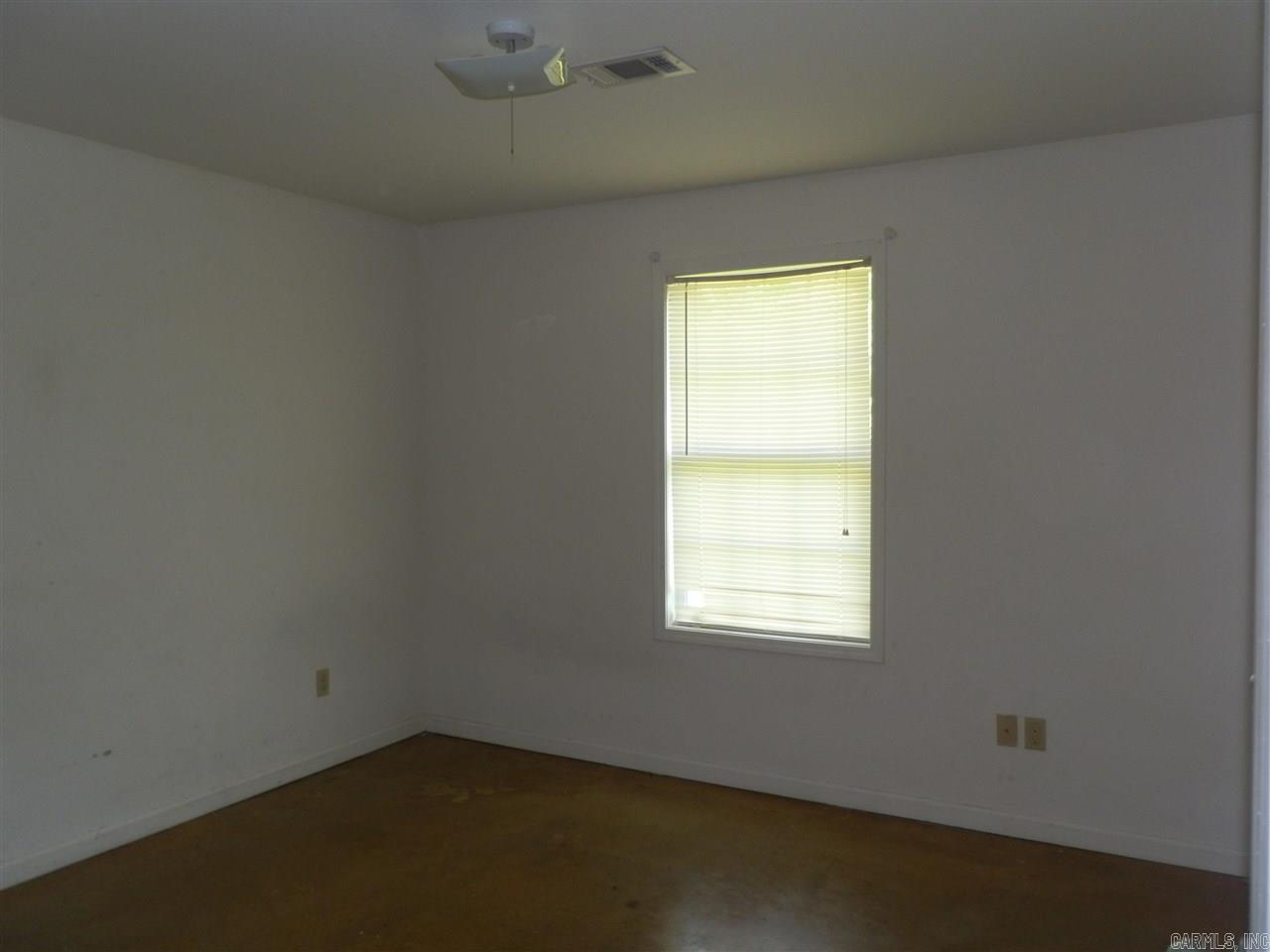 Reynolds Park Place - Residential Lease