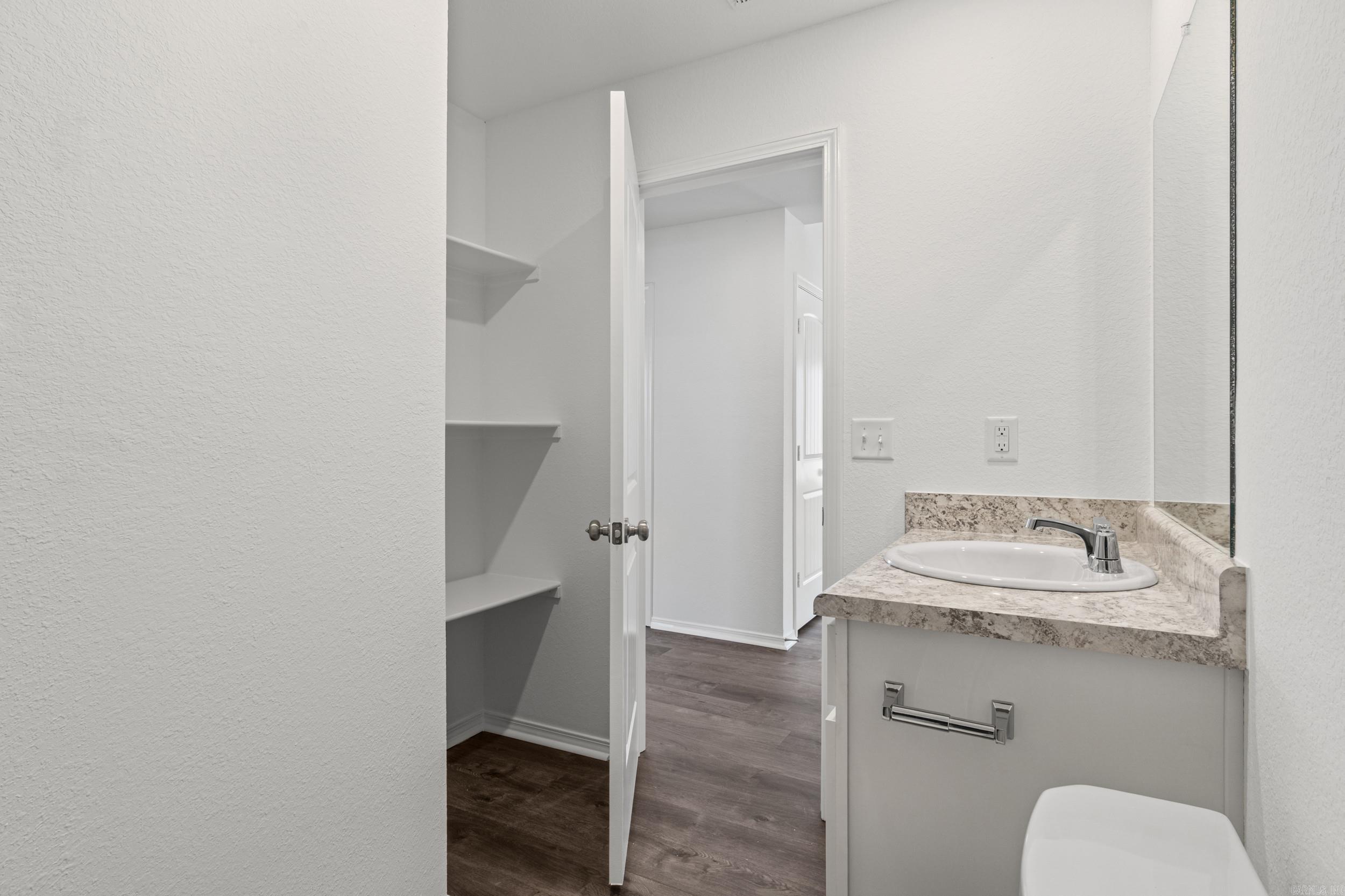 THE MEADOWS - Residential