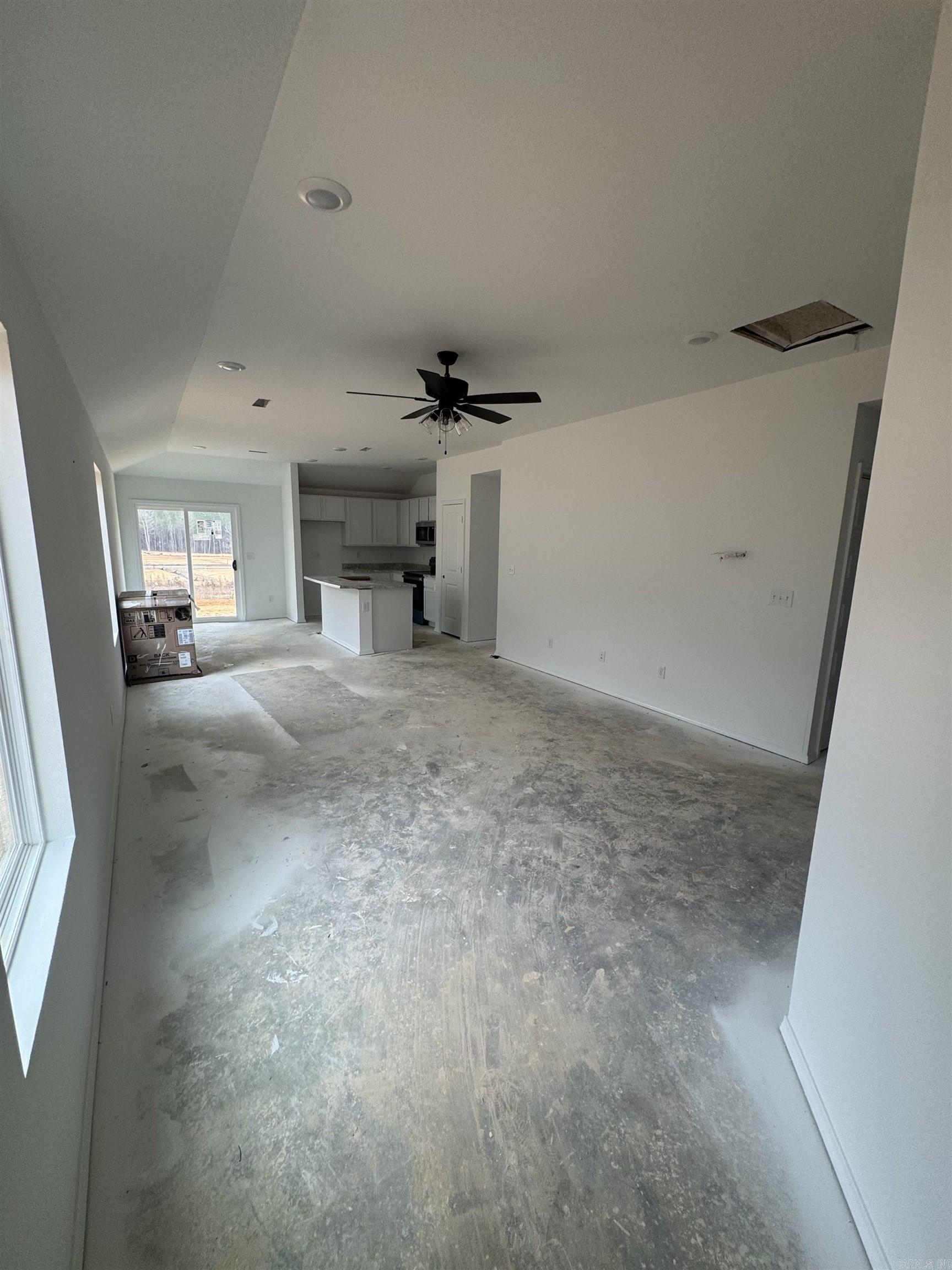 THE MEADOWS - Residential