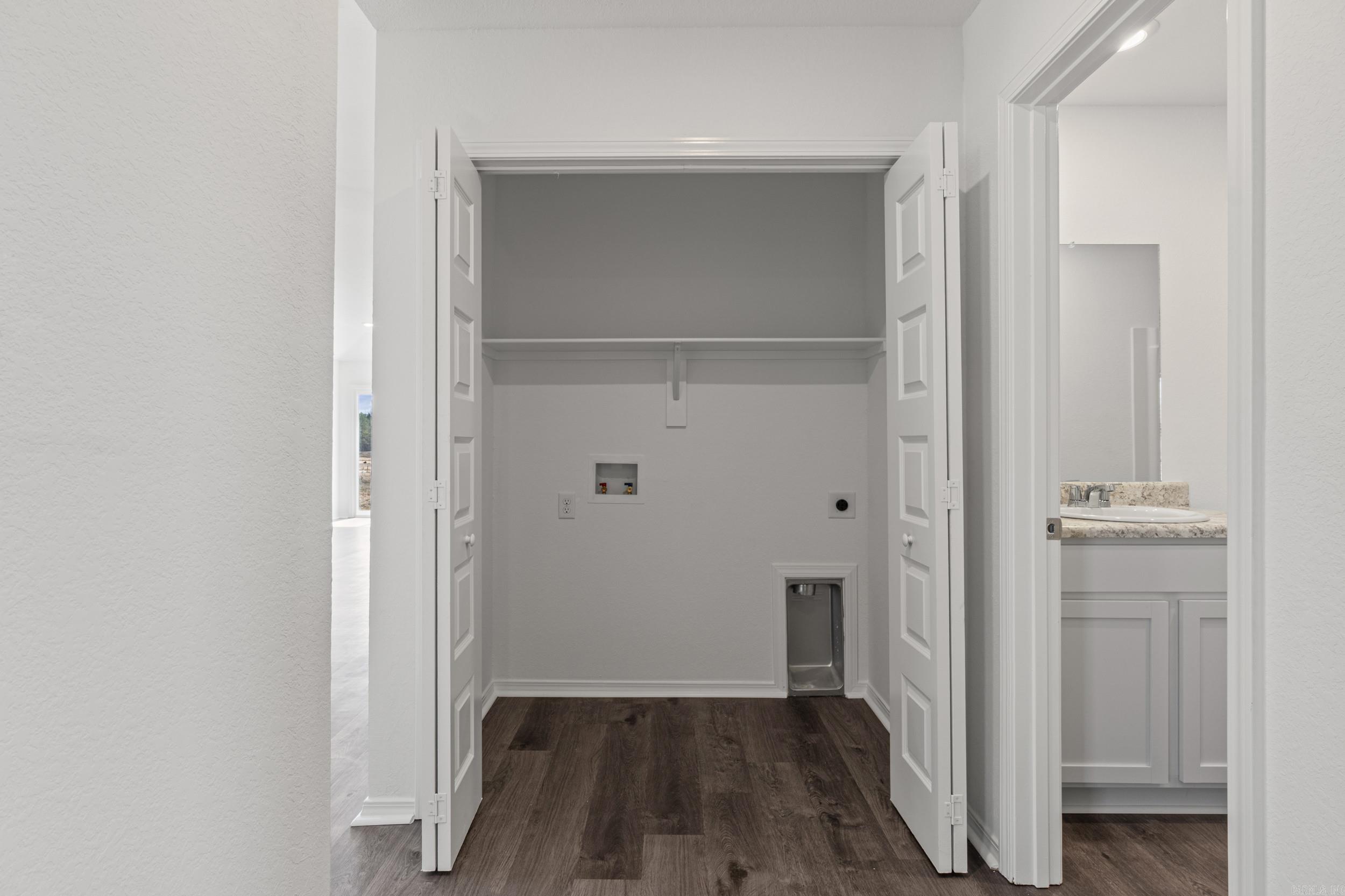 THE MEADOWS - Residential