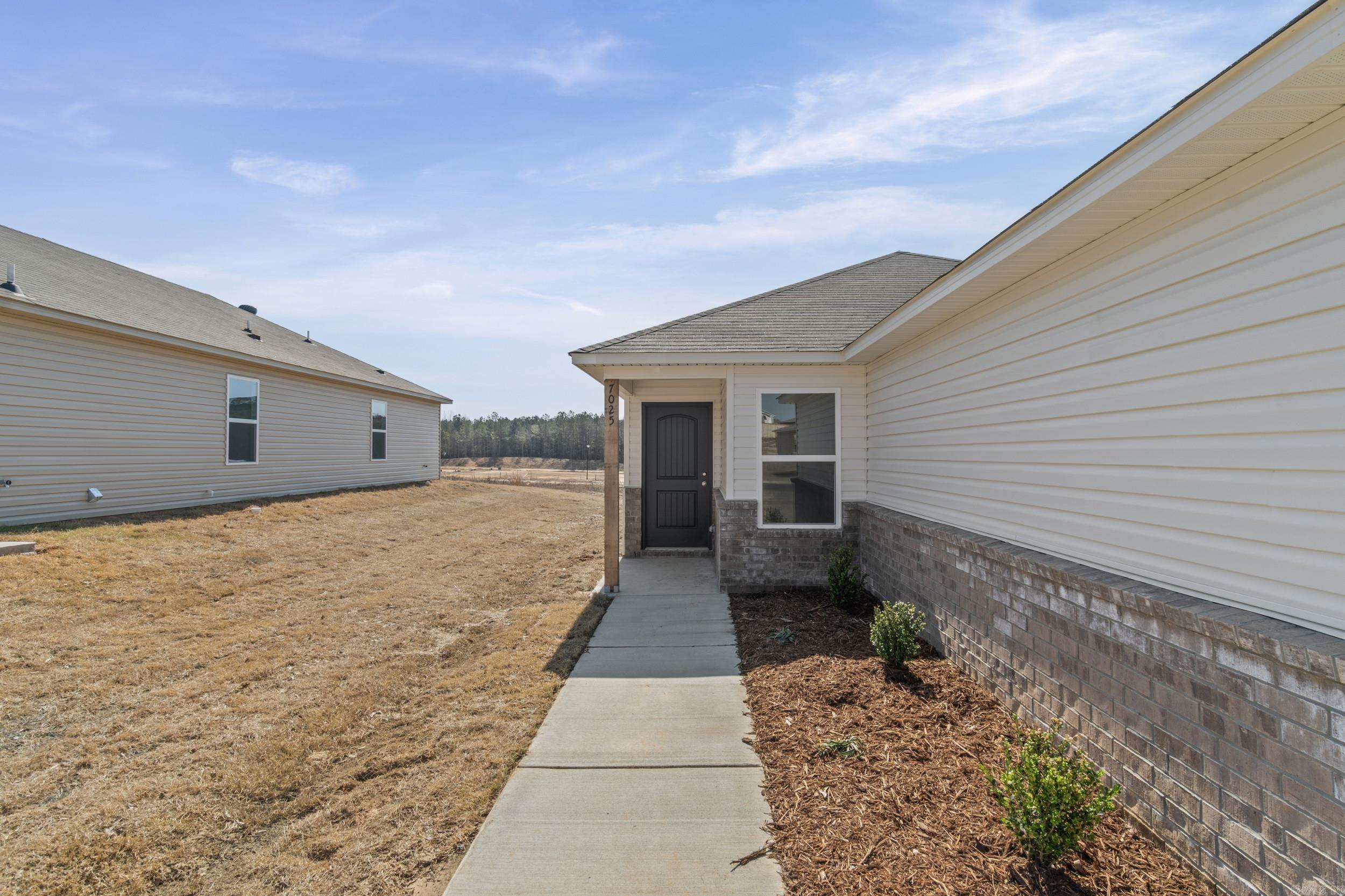 THE MEADOWS - Residential