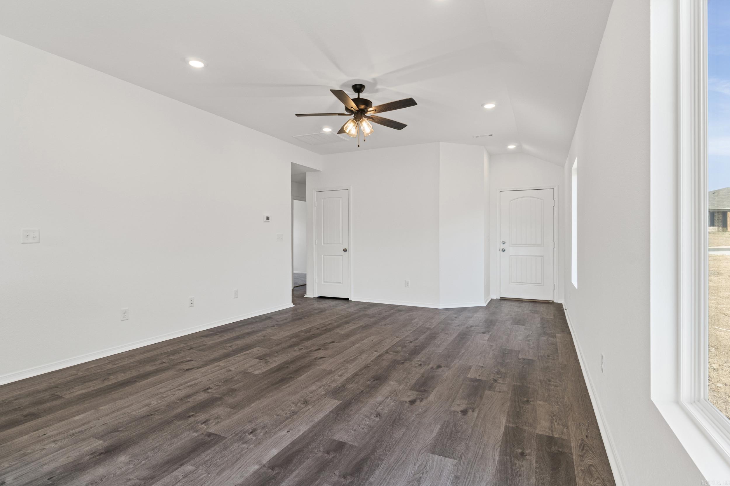 THE MEADOWS - Residential