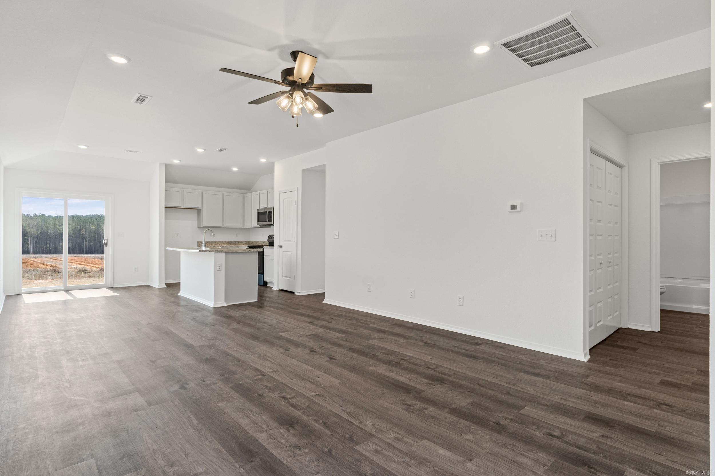 THE MEADOWS - Residential