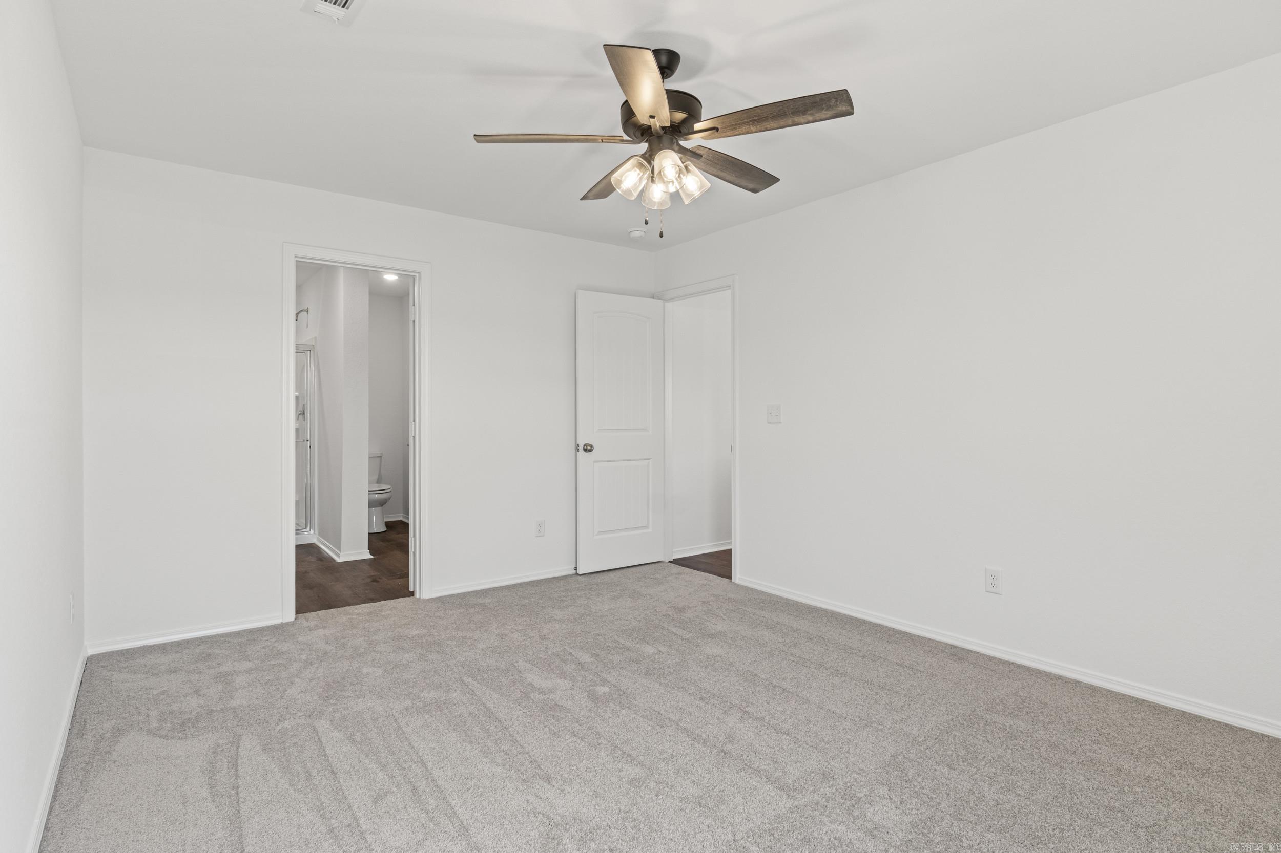 THE MEADOWS - Residential