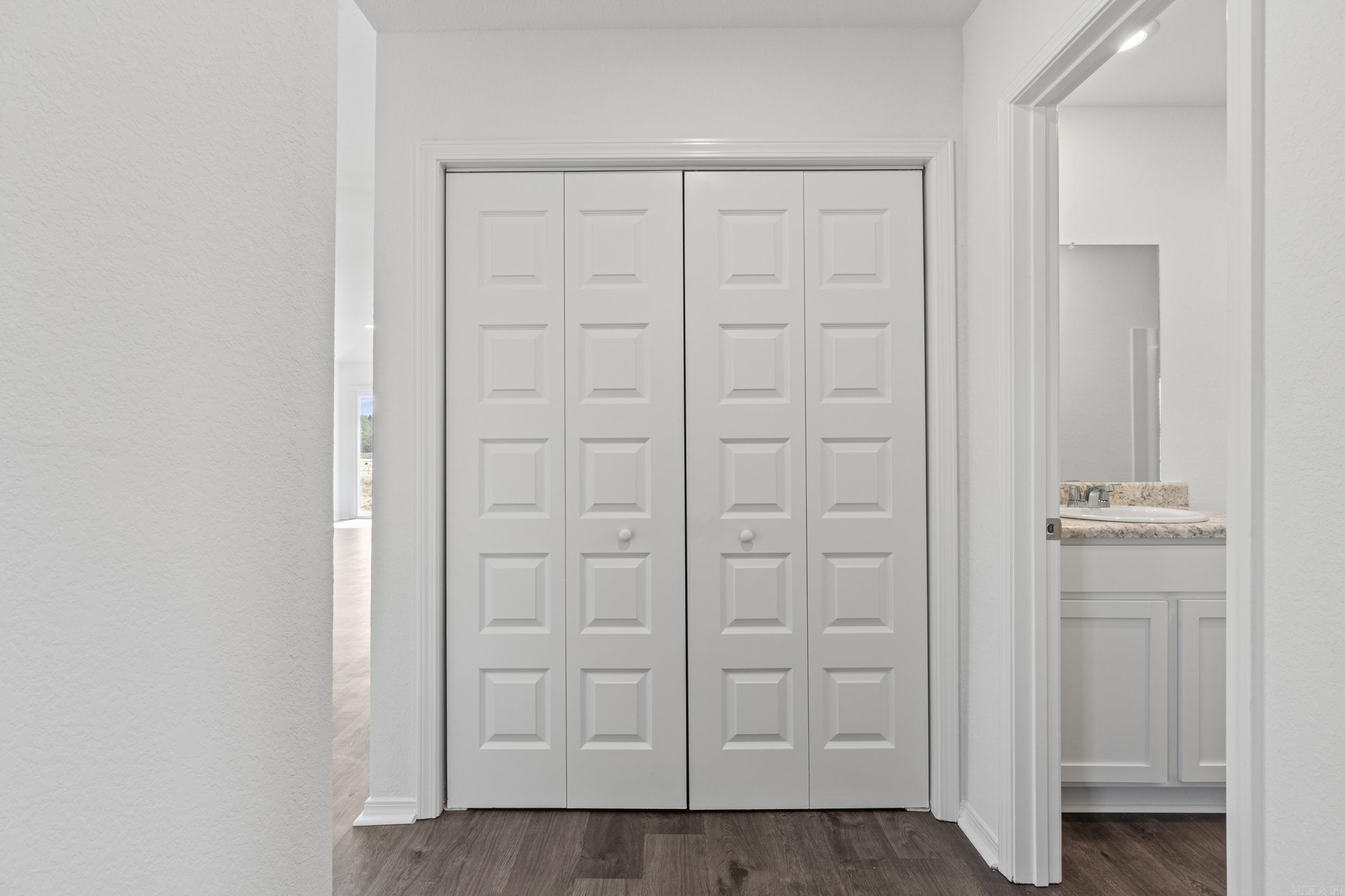 THE MEADOWS - Residential