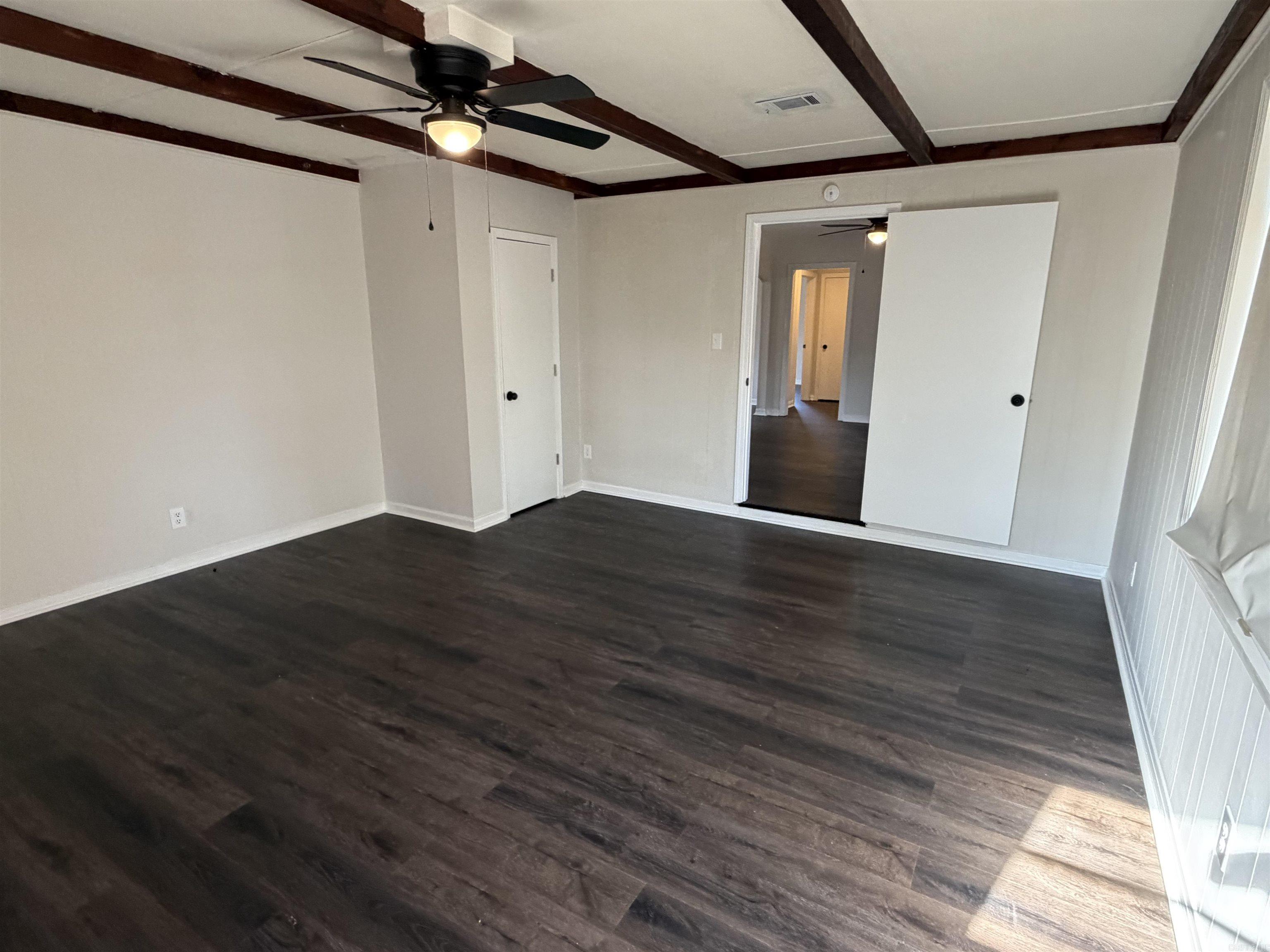 Lakeside Terrace - Residential Lease