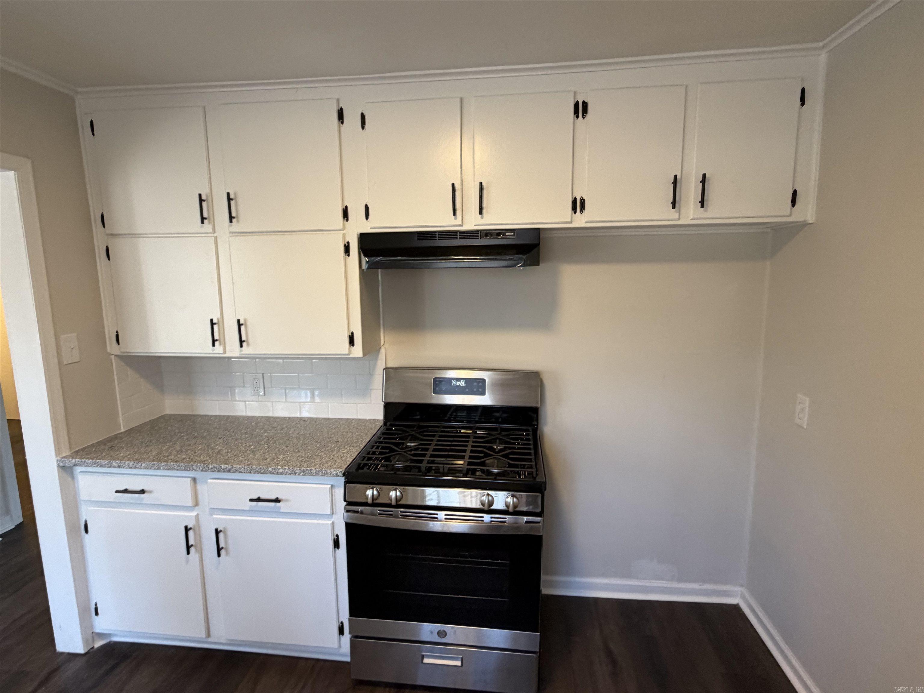 Lakeside Terrace - Residential Lease