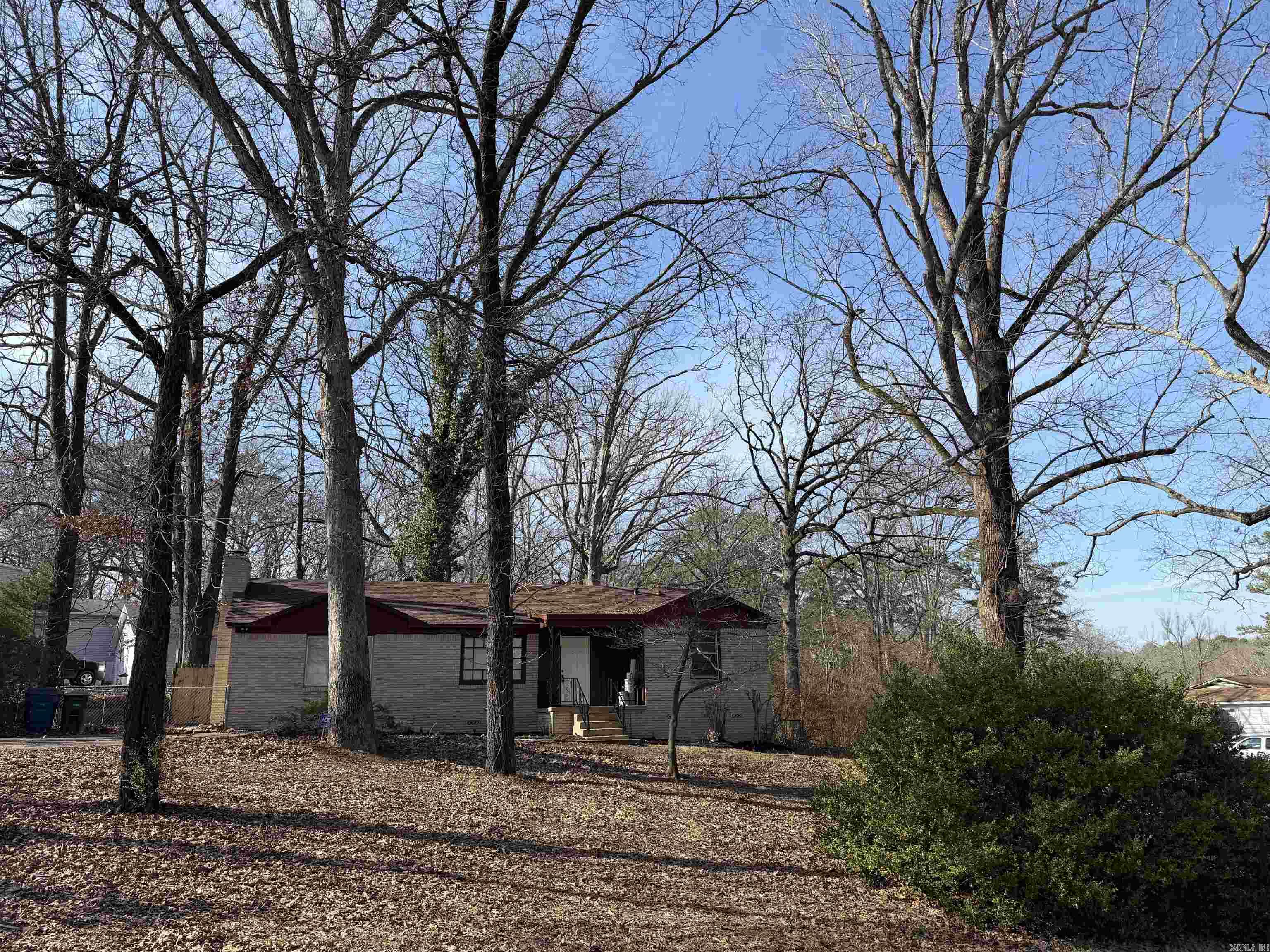 Lakeside Terrace - Residential Lease