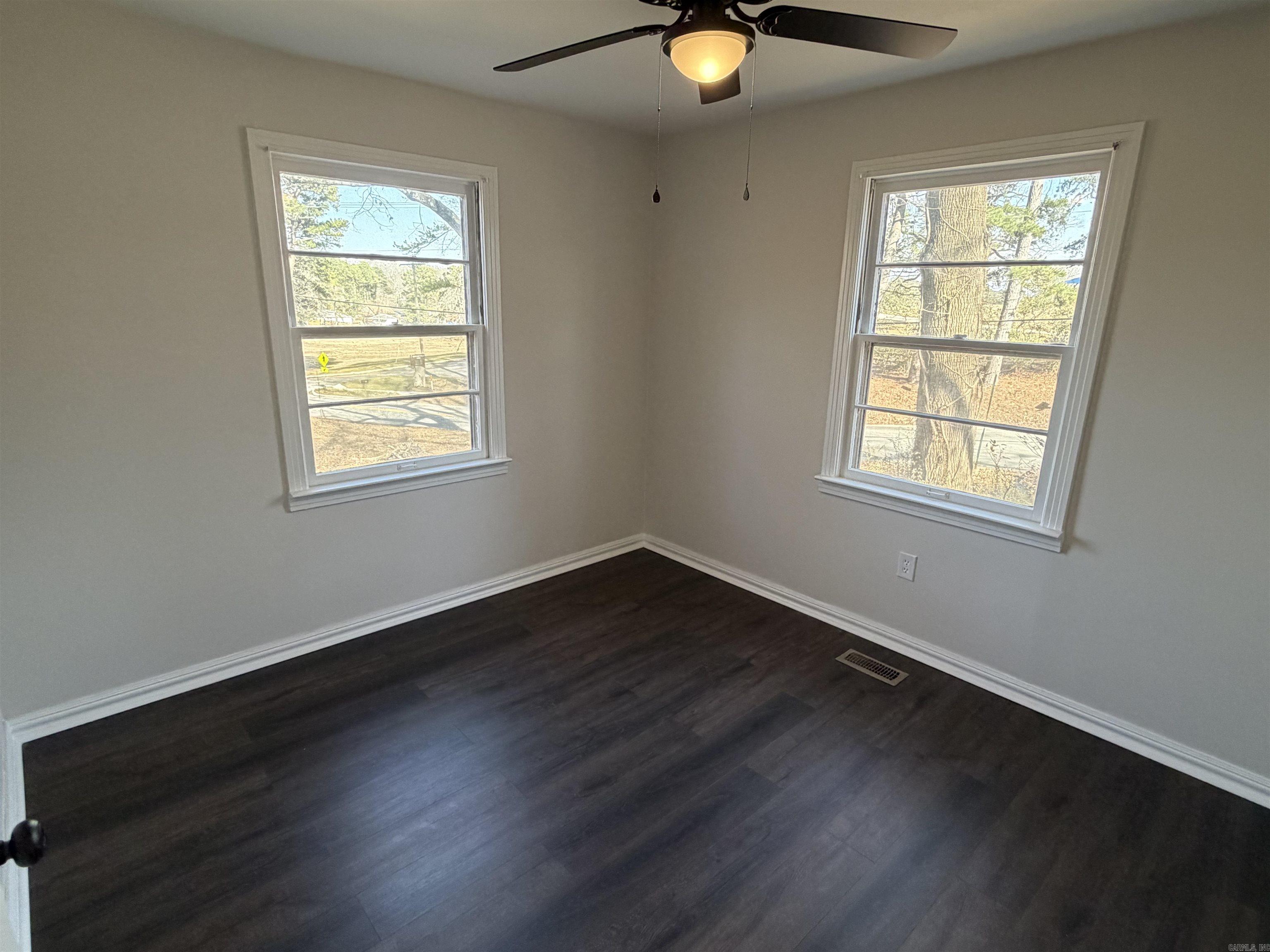 Lakeside Terrace - Residential Lease