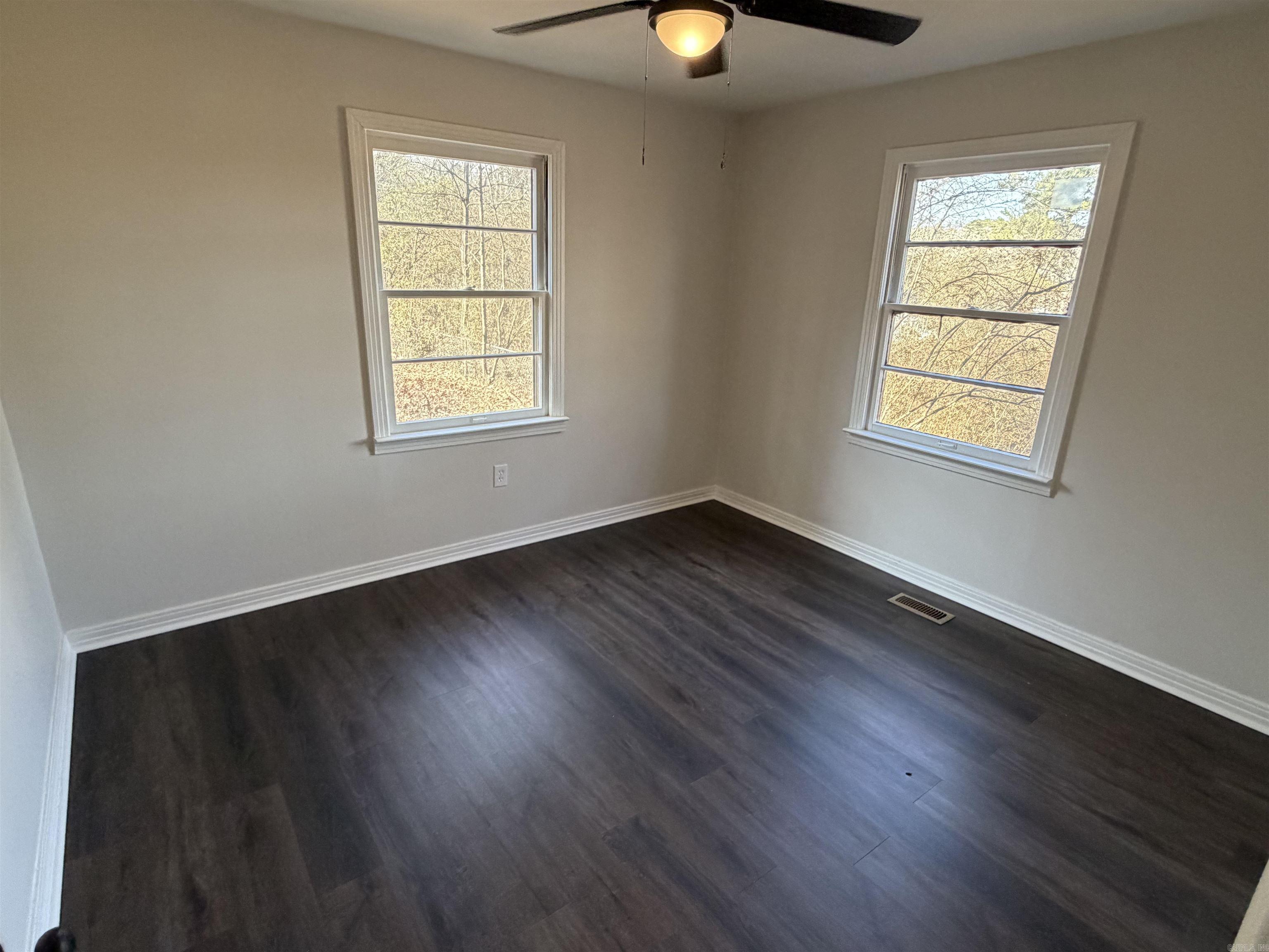 Lakeside Terrace - Residential Lease