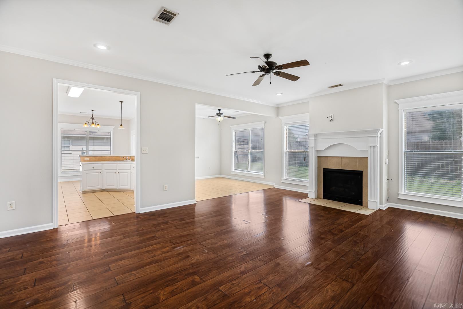 PLEASANT FOREST - Residential