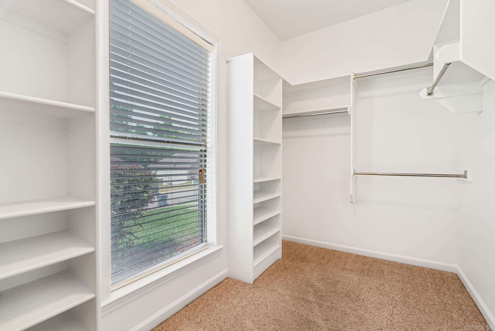 PLEASANT FOREST - Residential