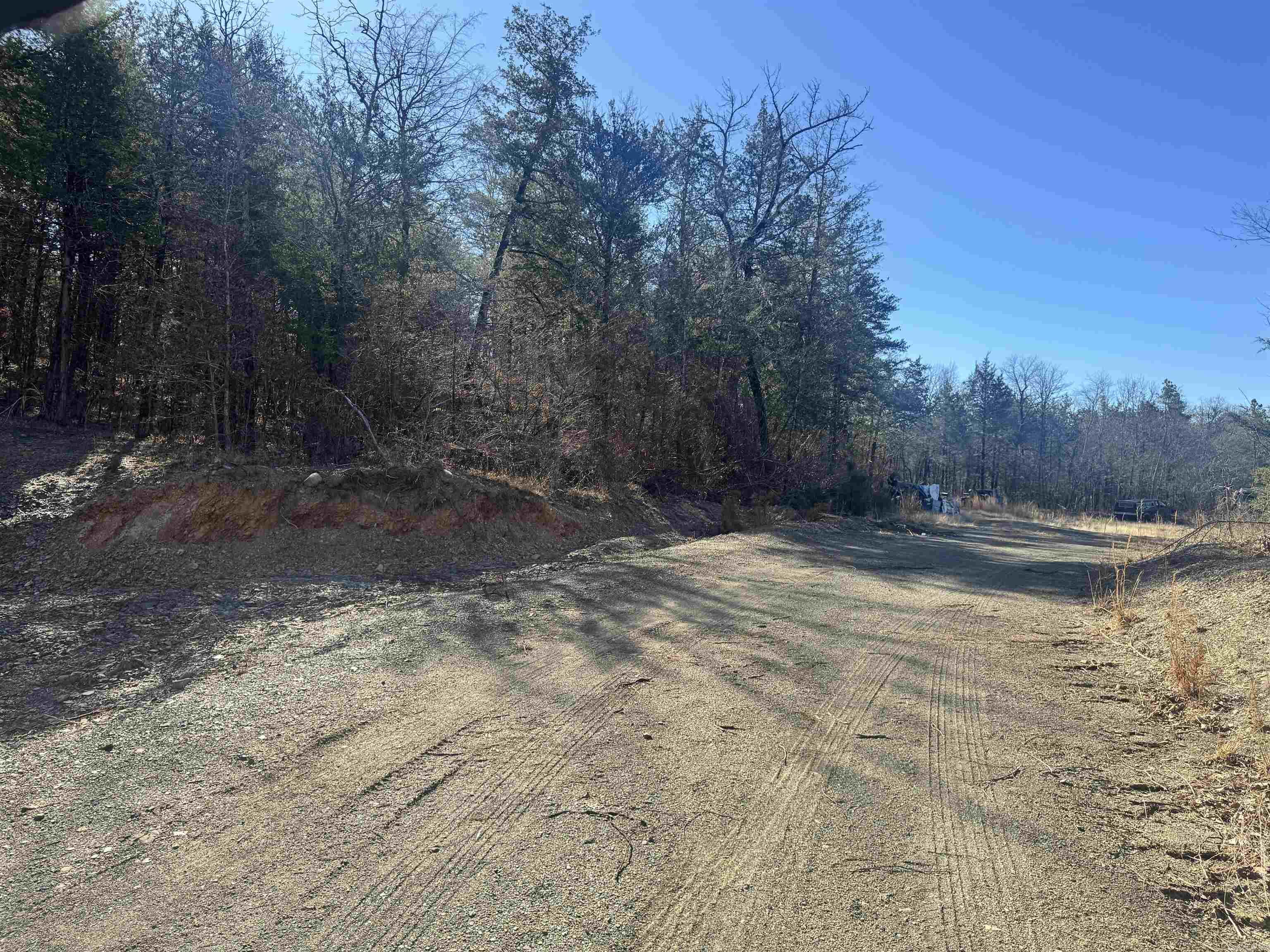 Alder Springs-Rocky - Land