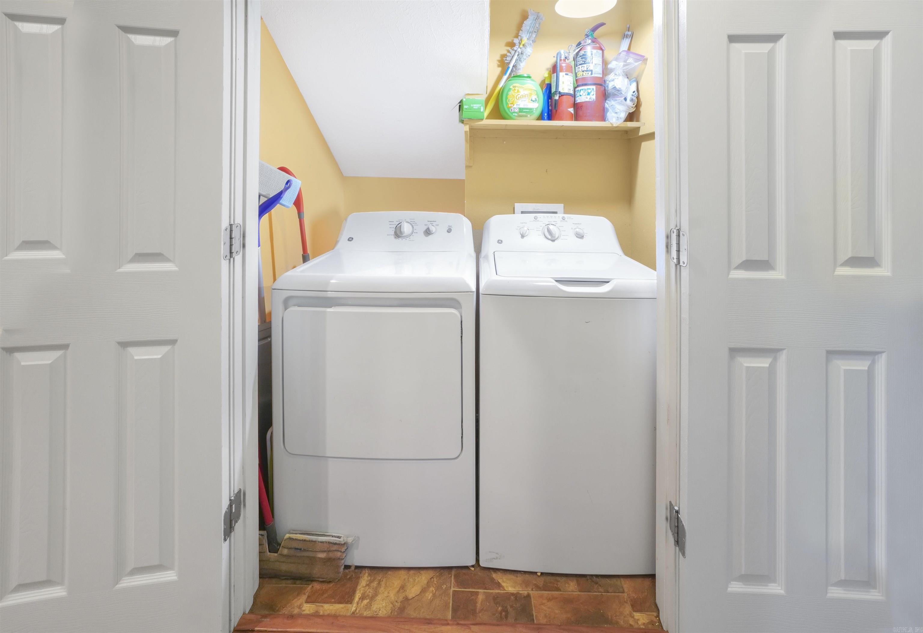 WOODED ACRES - Residential