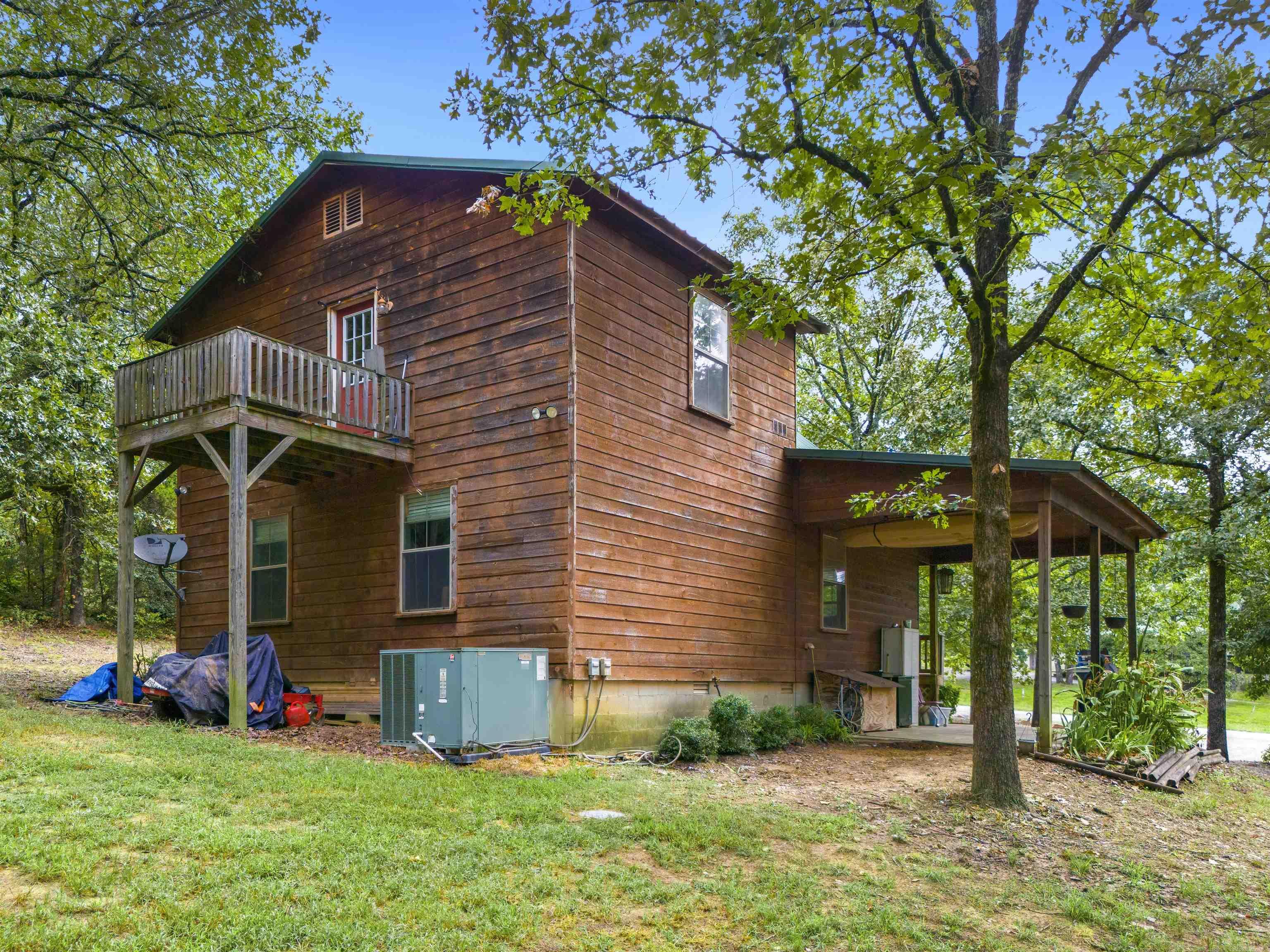 WOODED ACRES - Residential