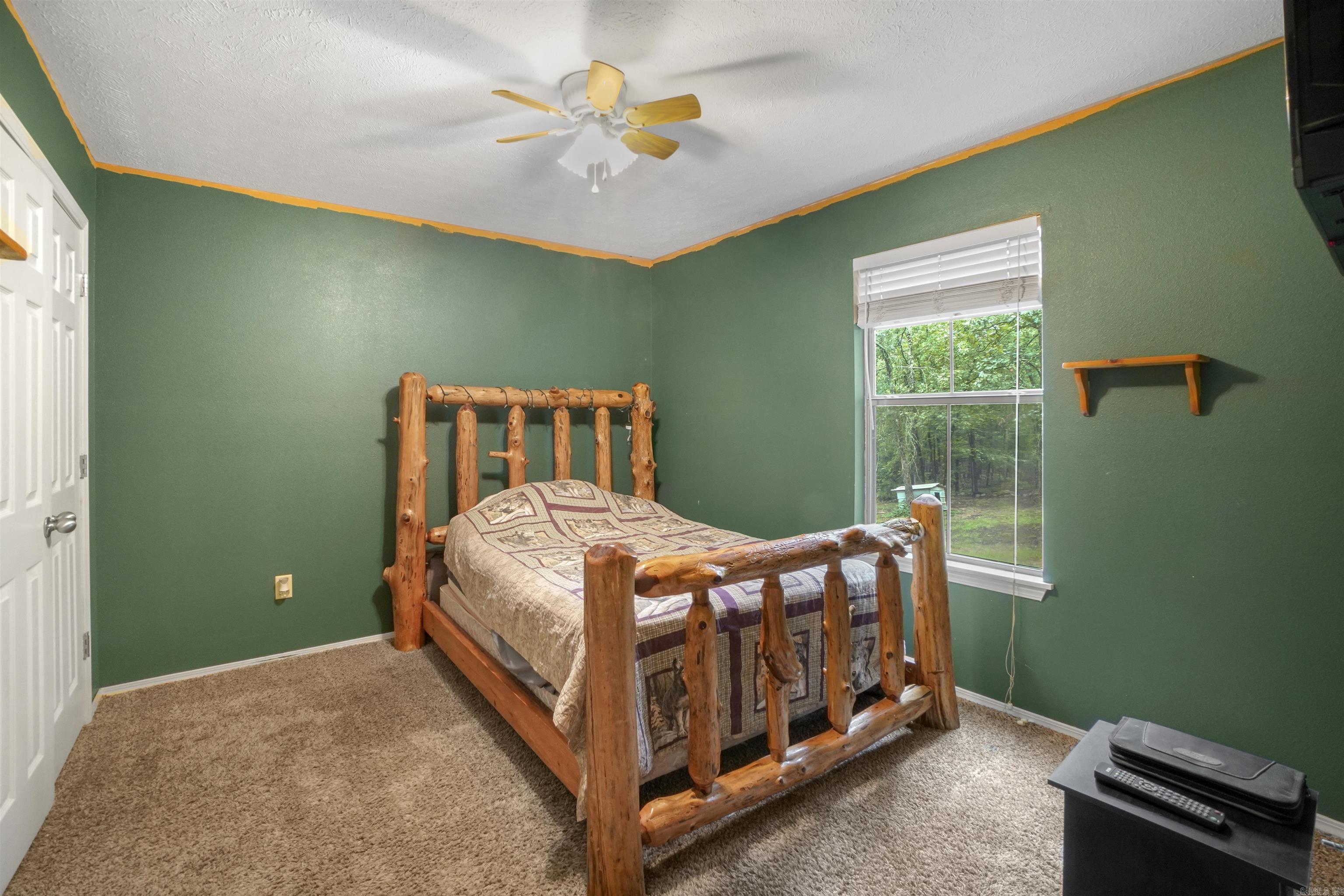 WOODED ACRES - Residential