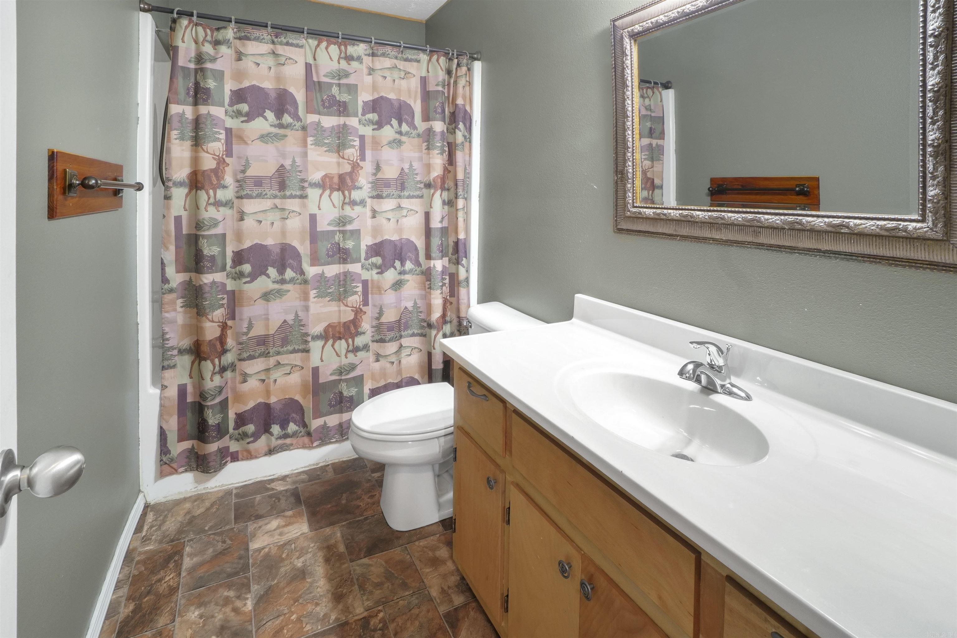 WOODED ACRES - Residential