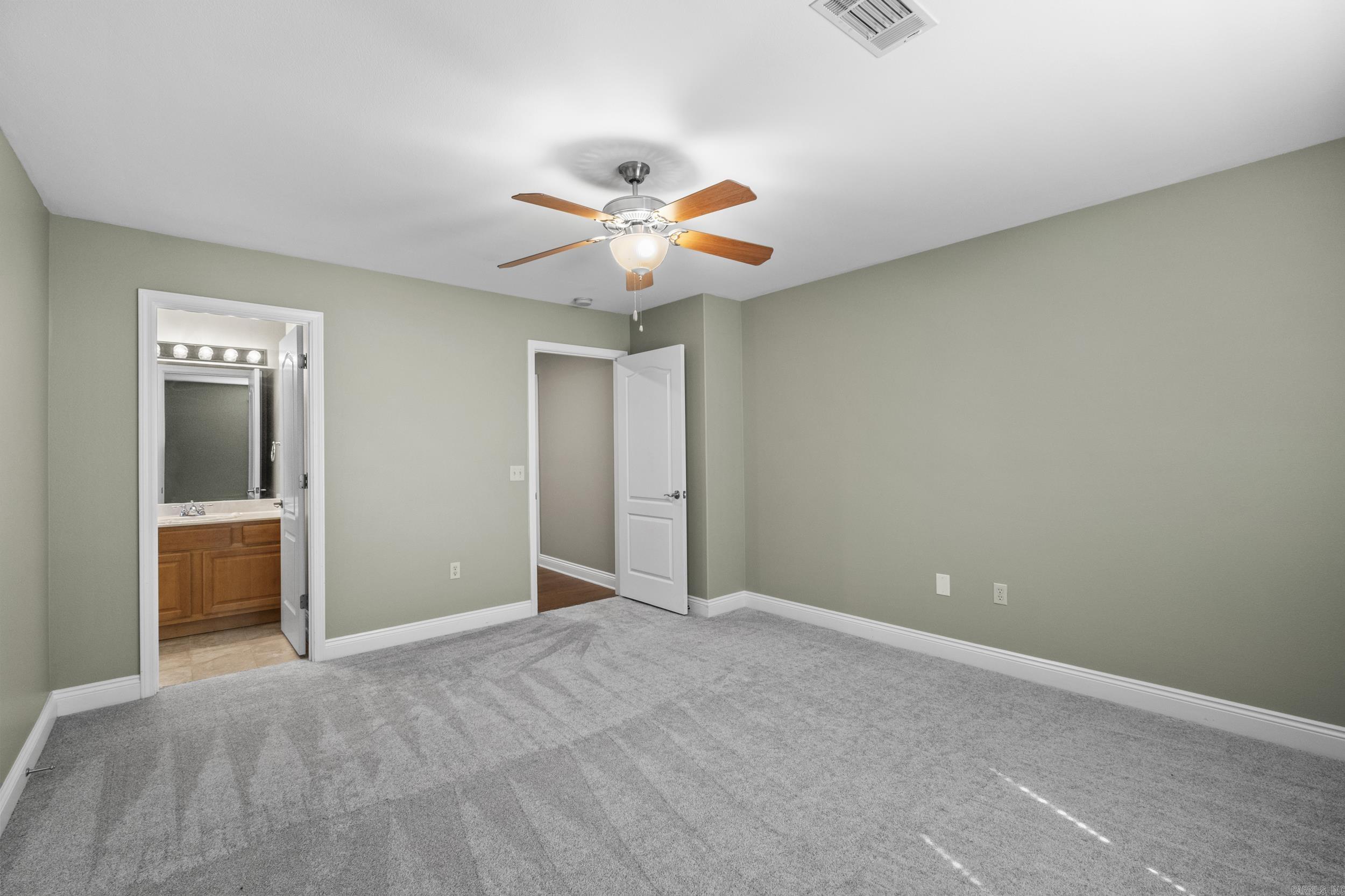 THE POINTE - Residential