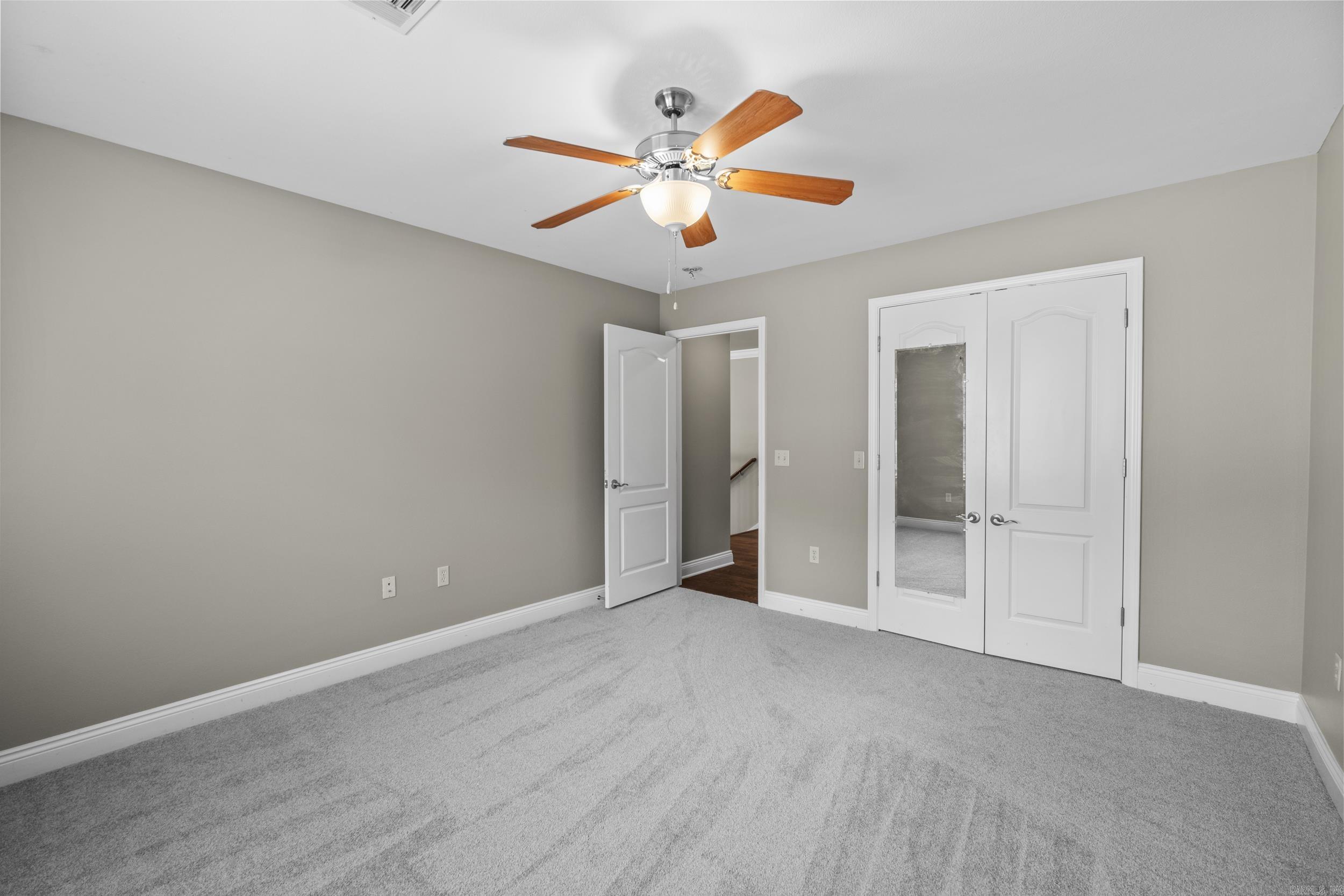 THE POINTE - Residential