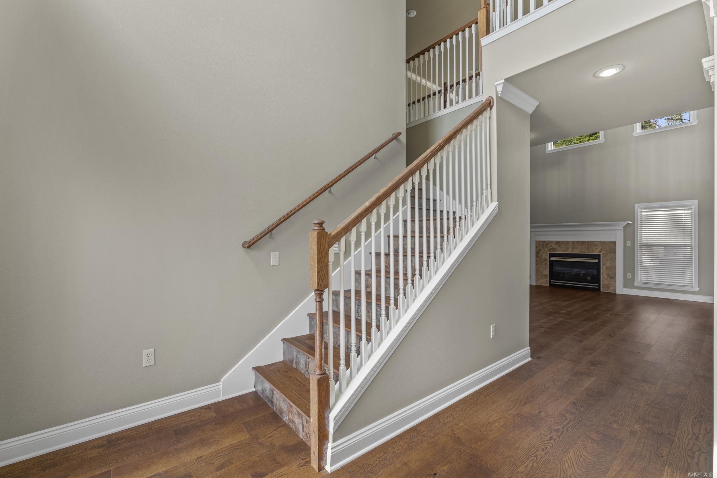 THE POINTE - Residential