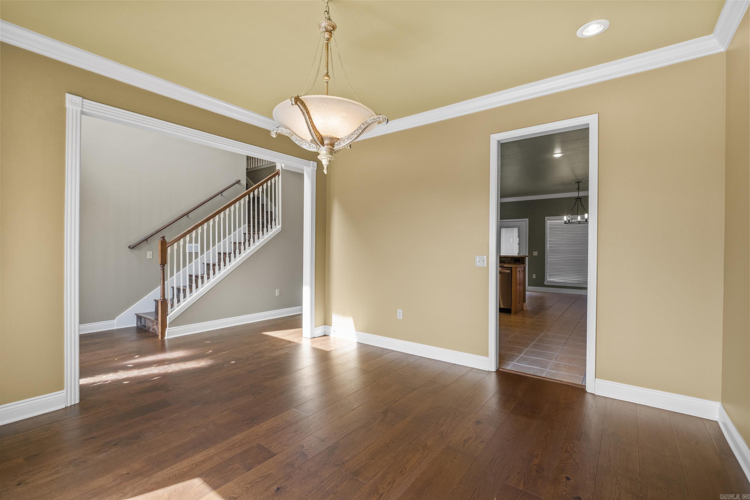 THE POINTE - Residential