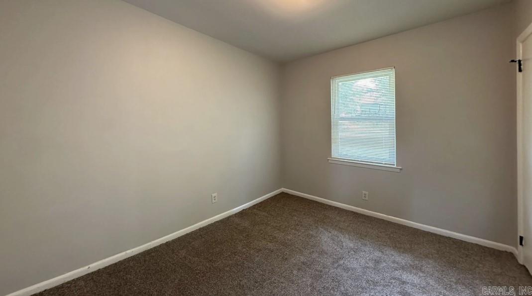 WAKEFIELD VILLAGE - Residential