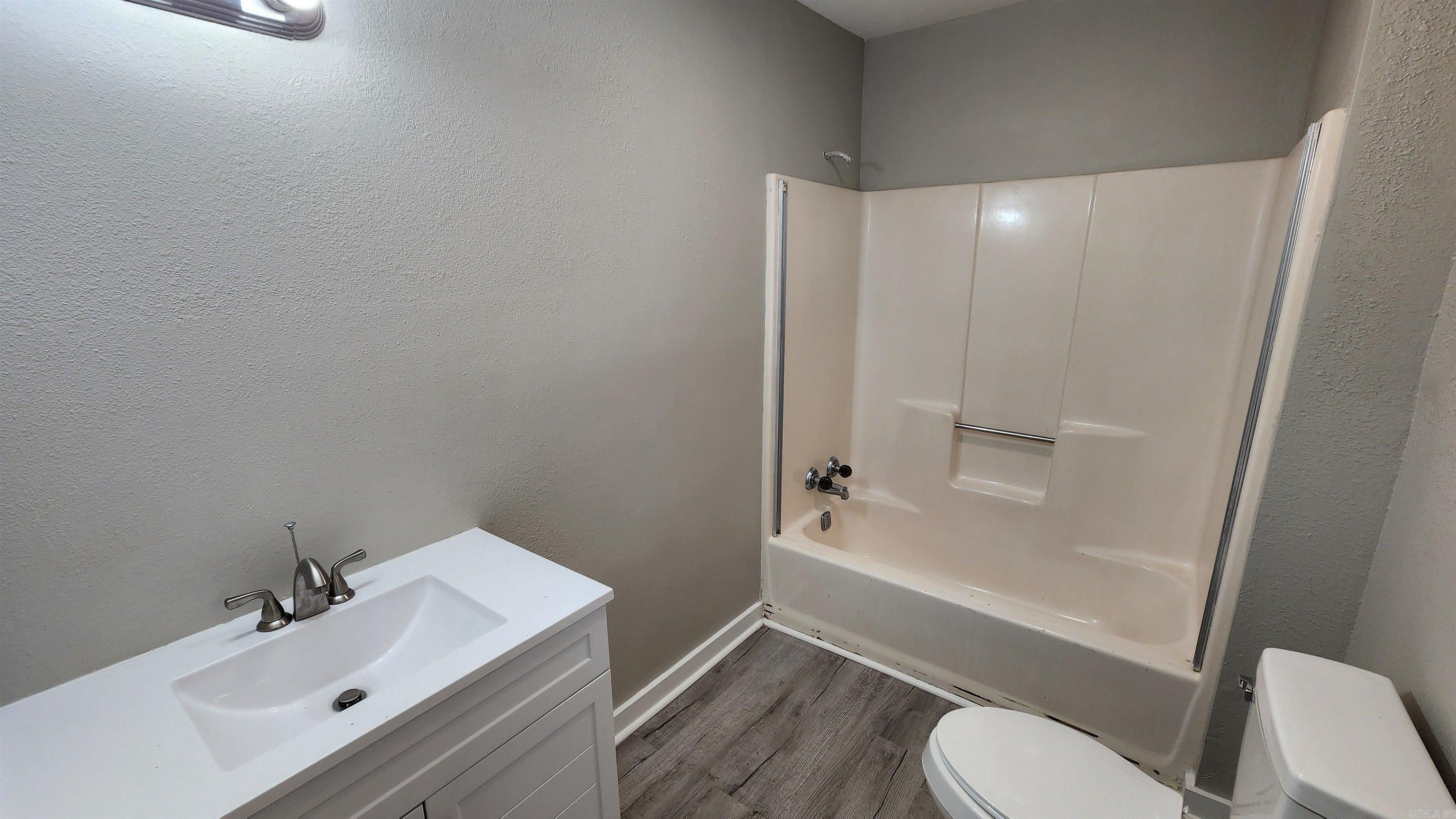 CHICOT - Residential