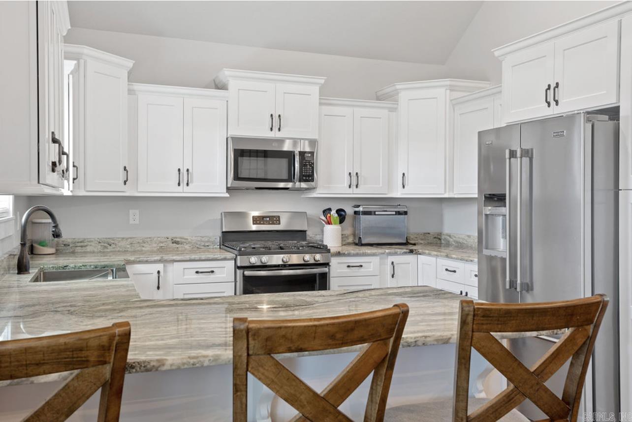 Sarah Crossing - Residential