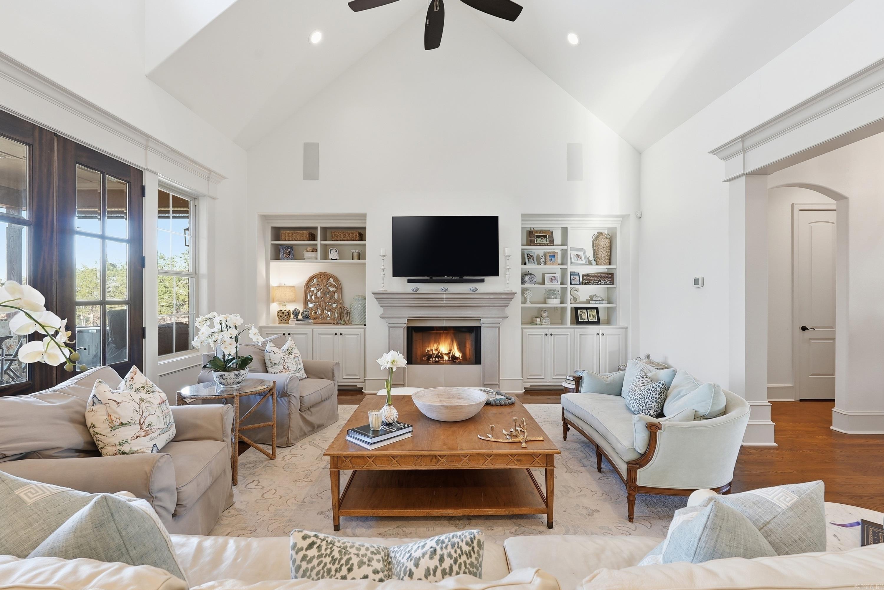 WATERVIEW ESTATES - Residential