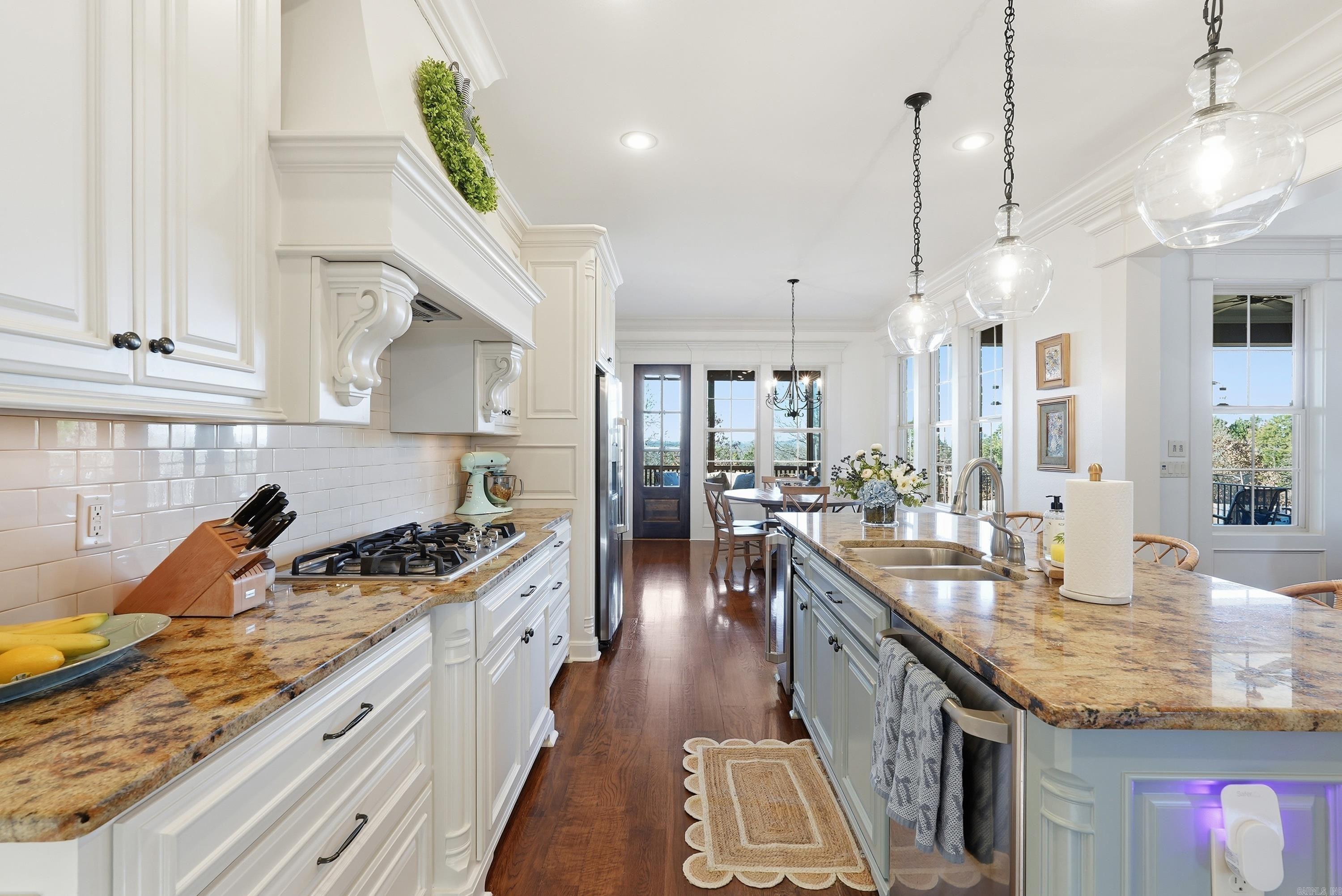 WATERVIEW ESTATES - Residential