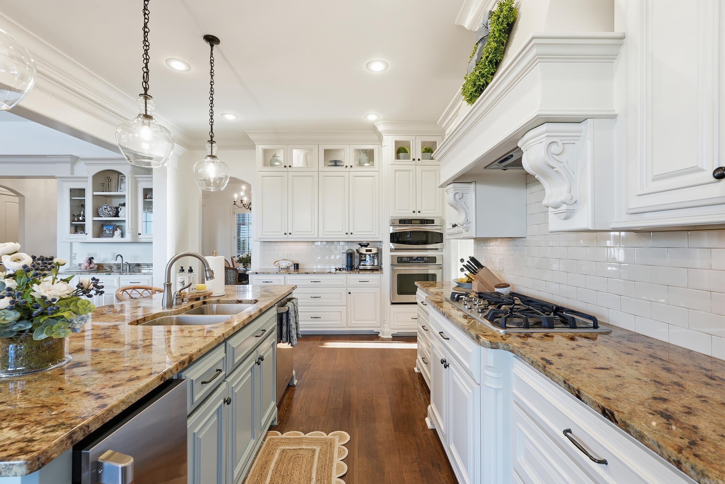 WATERVIEW ESTATES - Residential