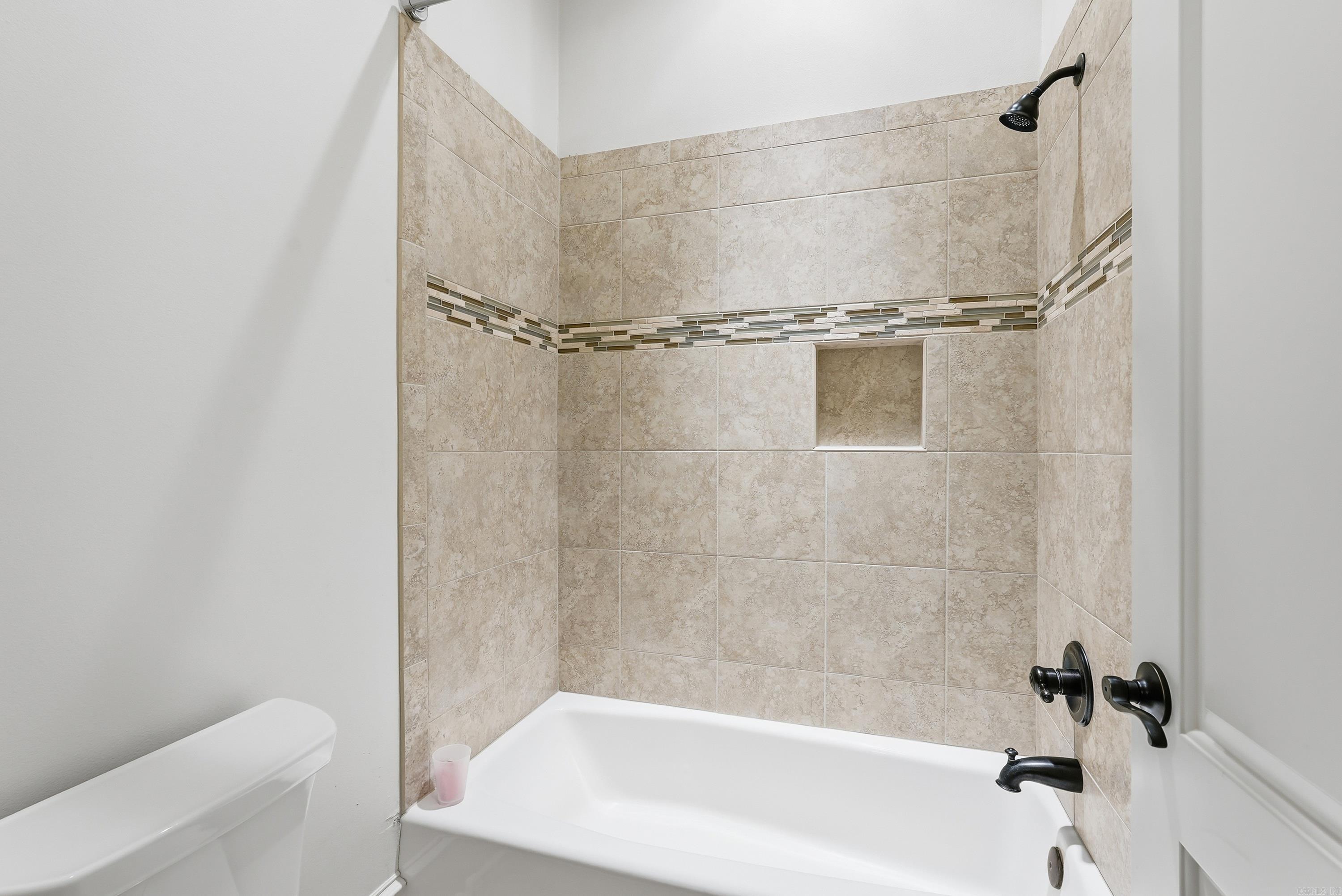 WATERVIEW ESTATES - Residential