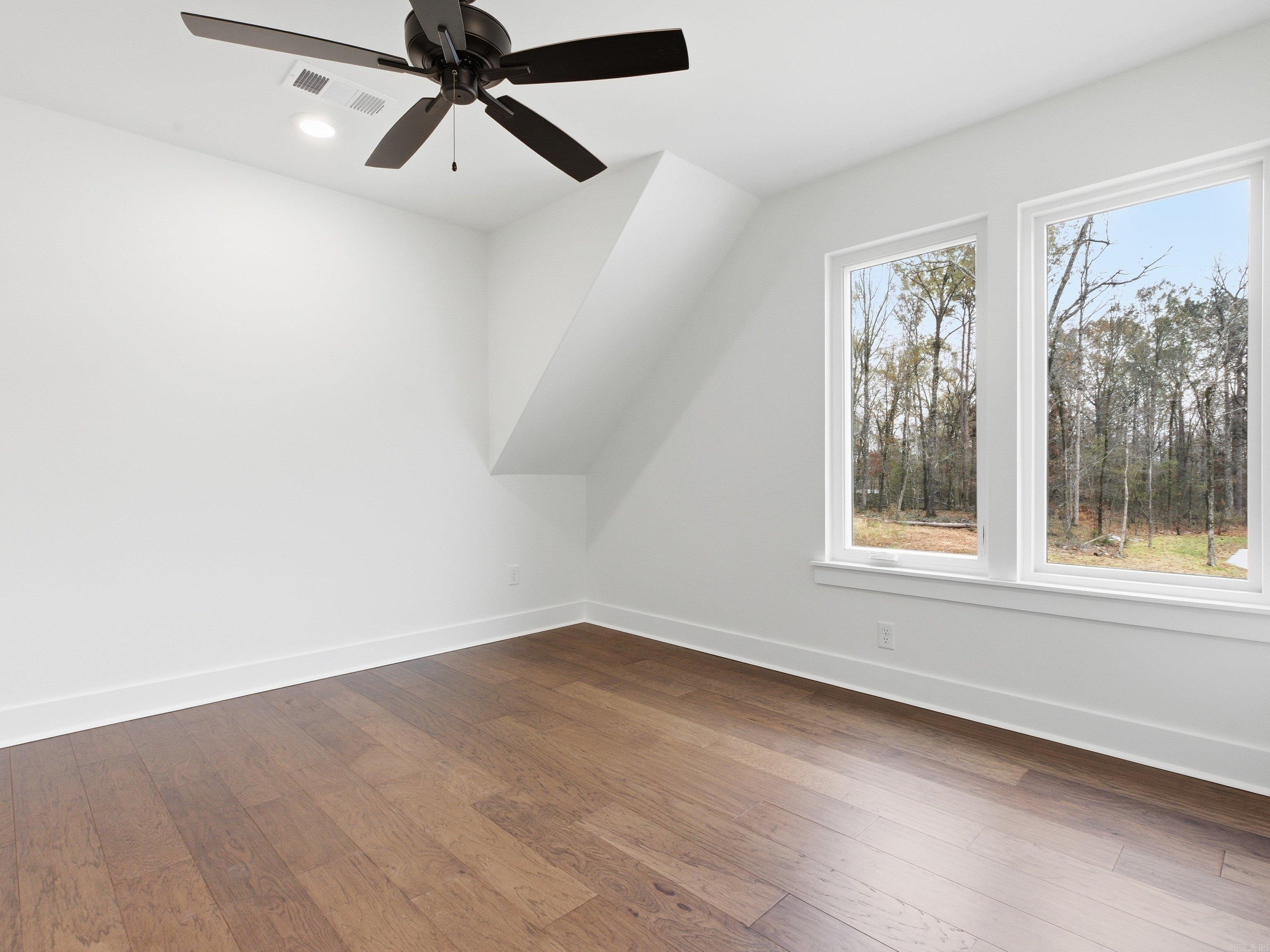 AVILLA MANOR - Residential