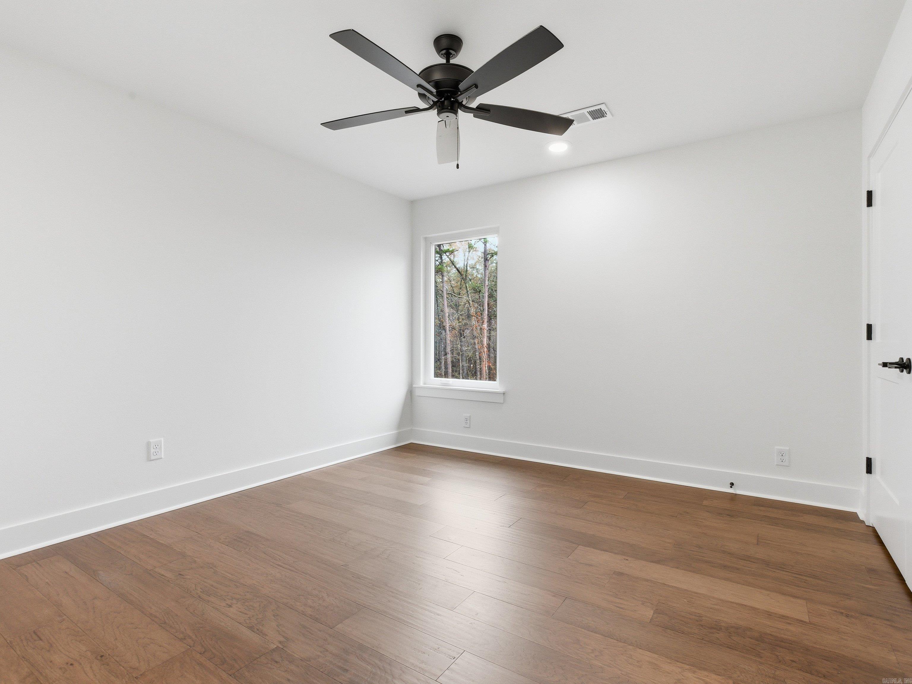 AVILLA MANOR - Residential