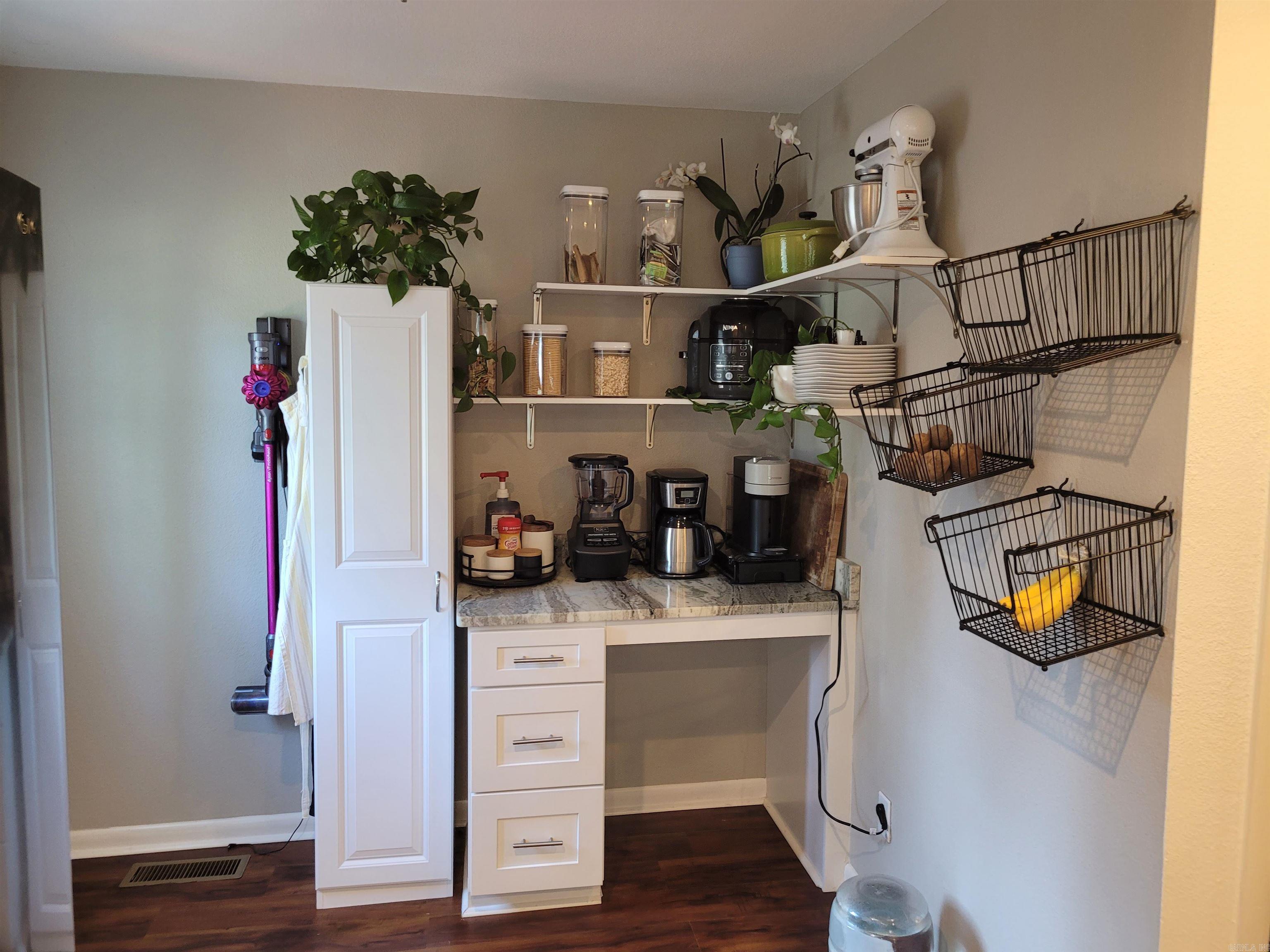 Foxwood - Residential Lease