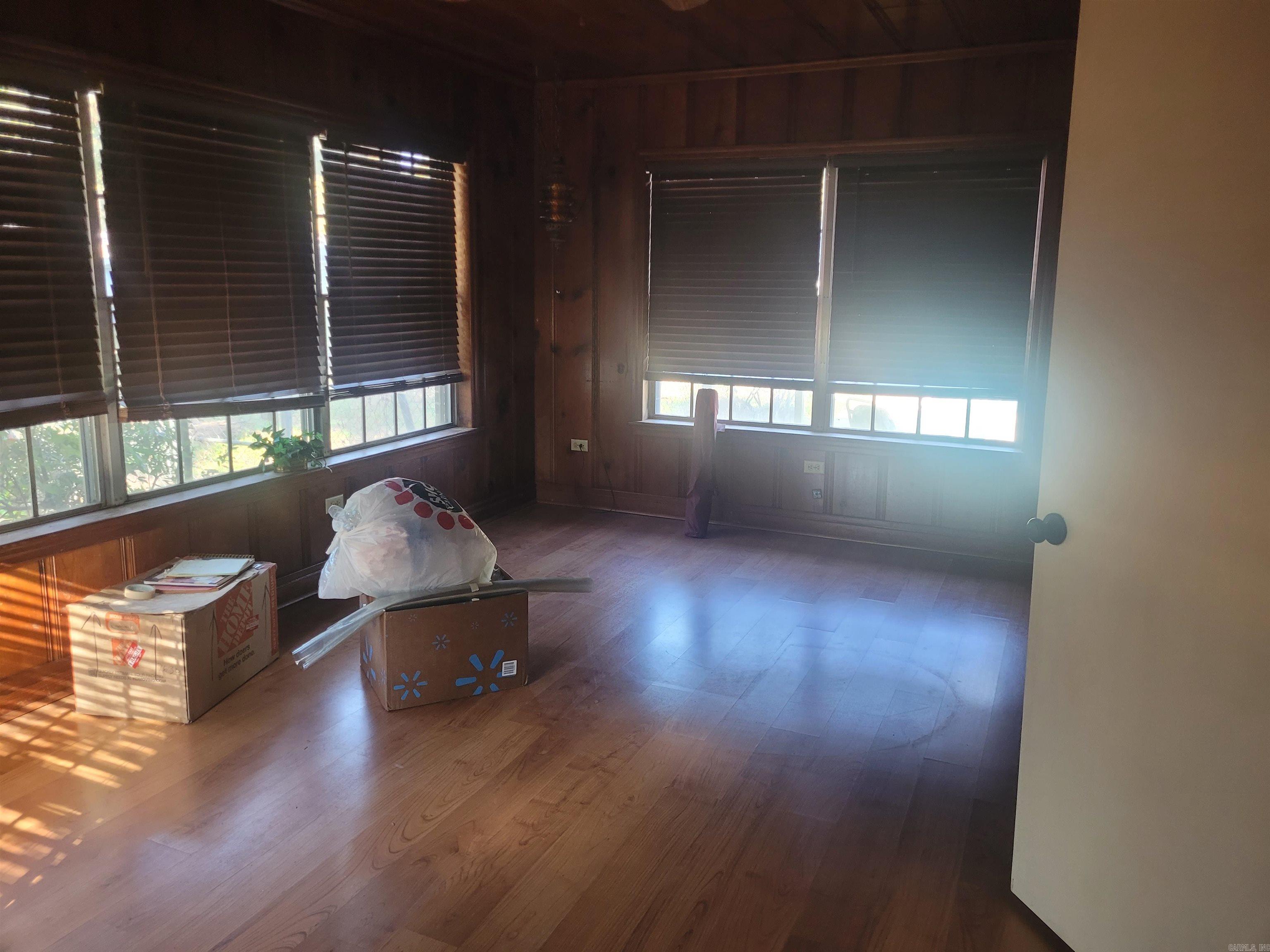 England City - Residential