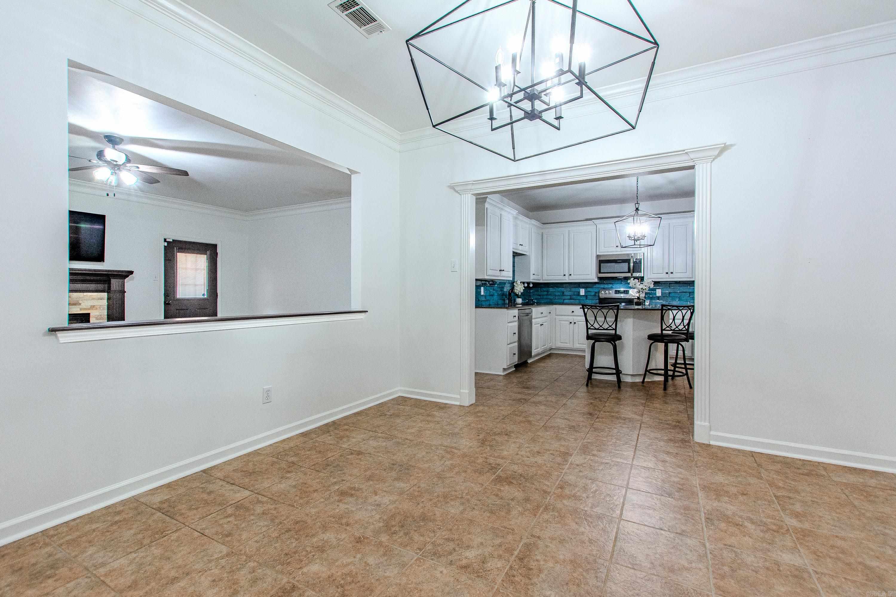 NORTH POINTE ADDN - Residential