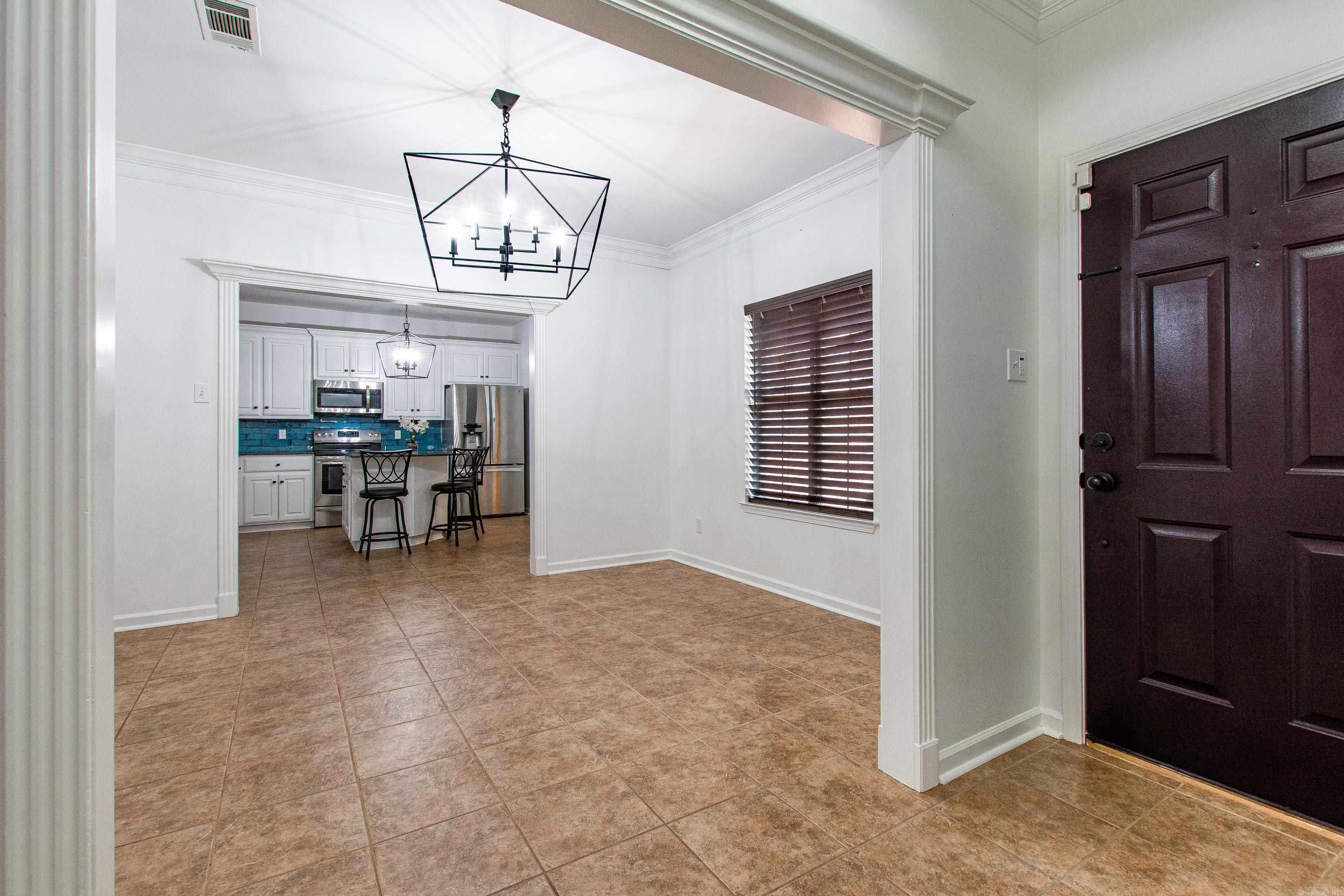 NORTH POINTE ADDN - Residential
