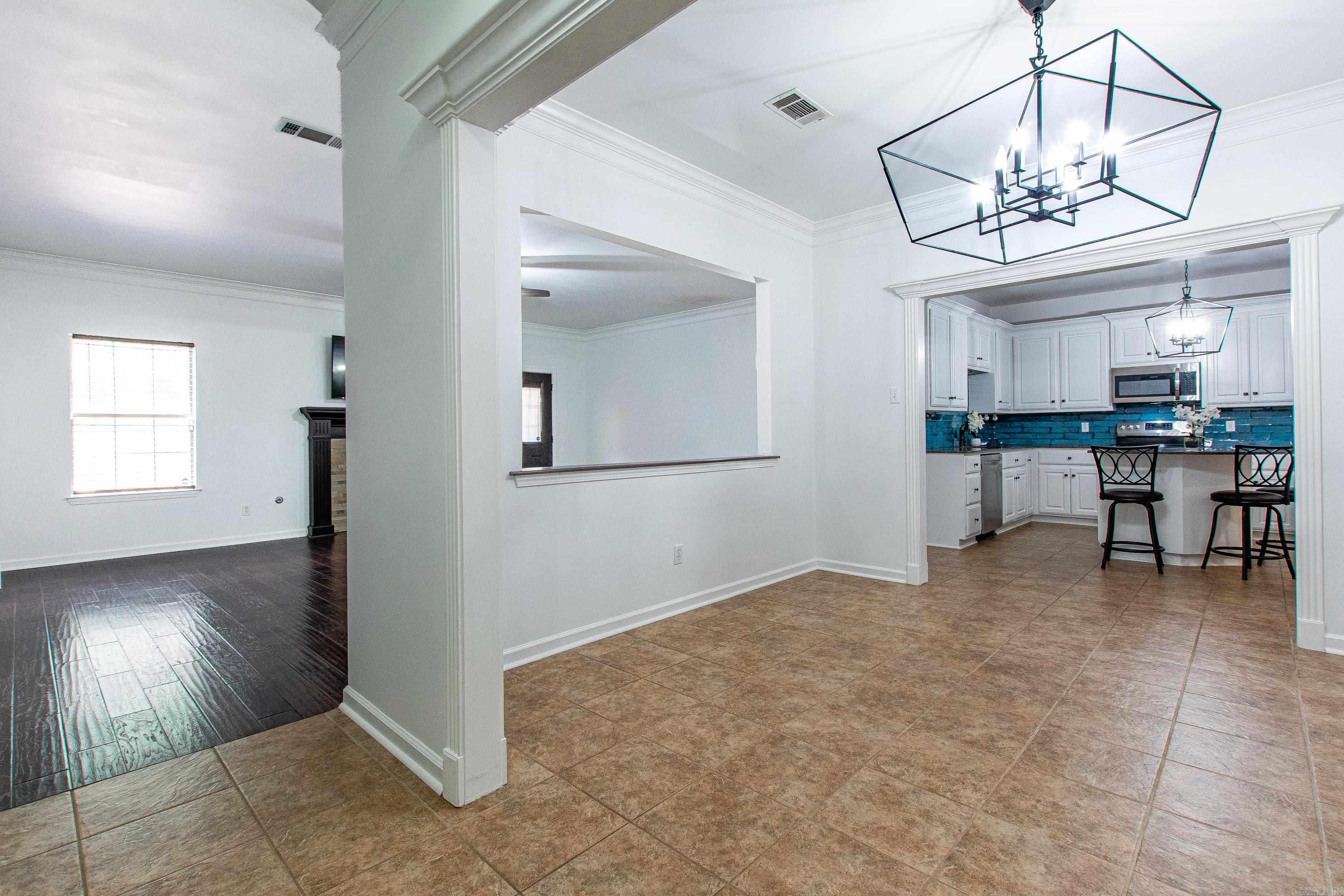 NORTH POINTE ADDN - Residential