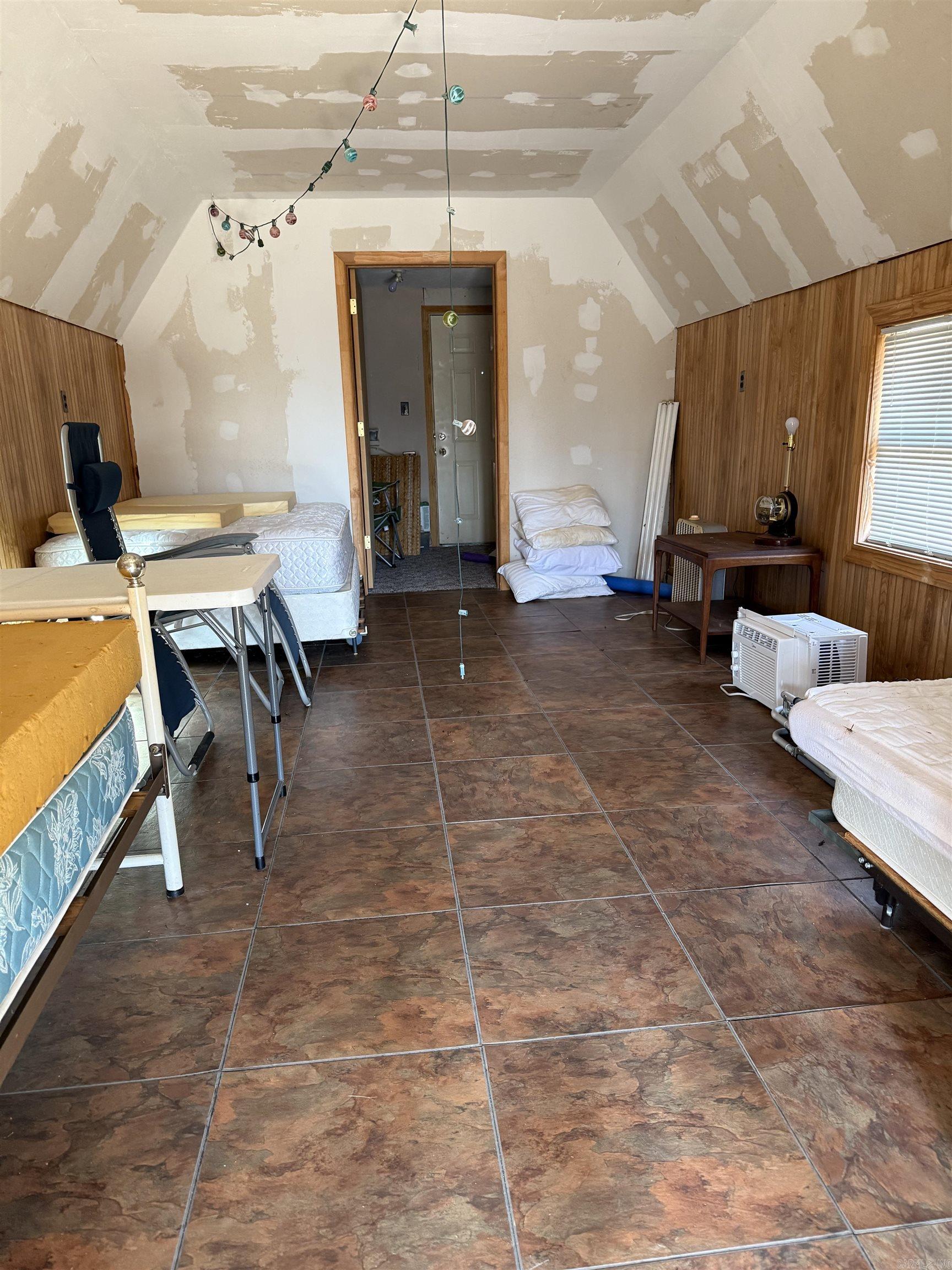 LAKE GREESON ESTATES - Residential