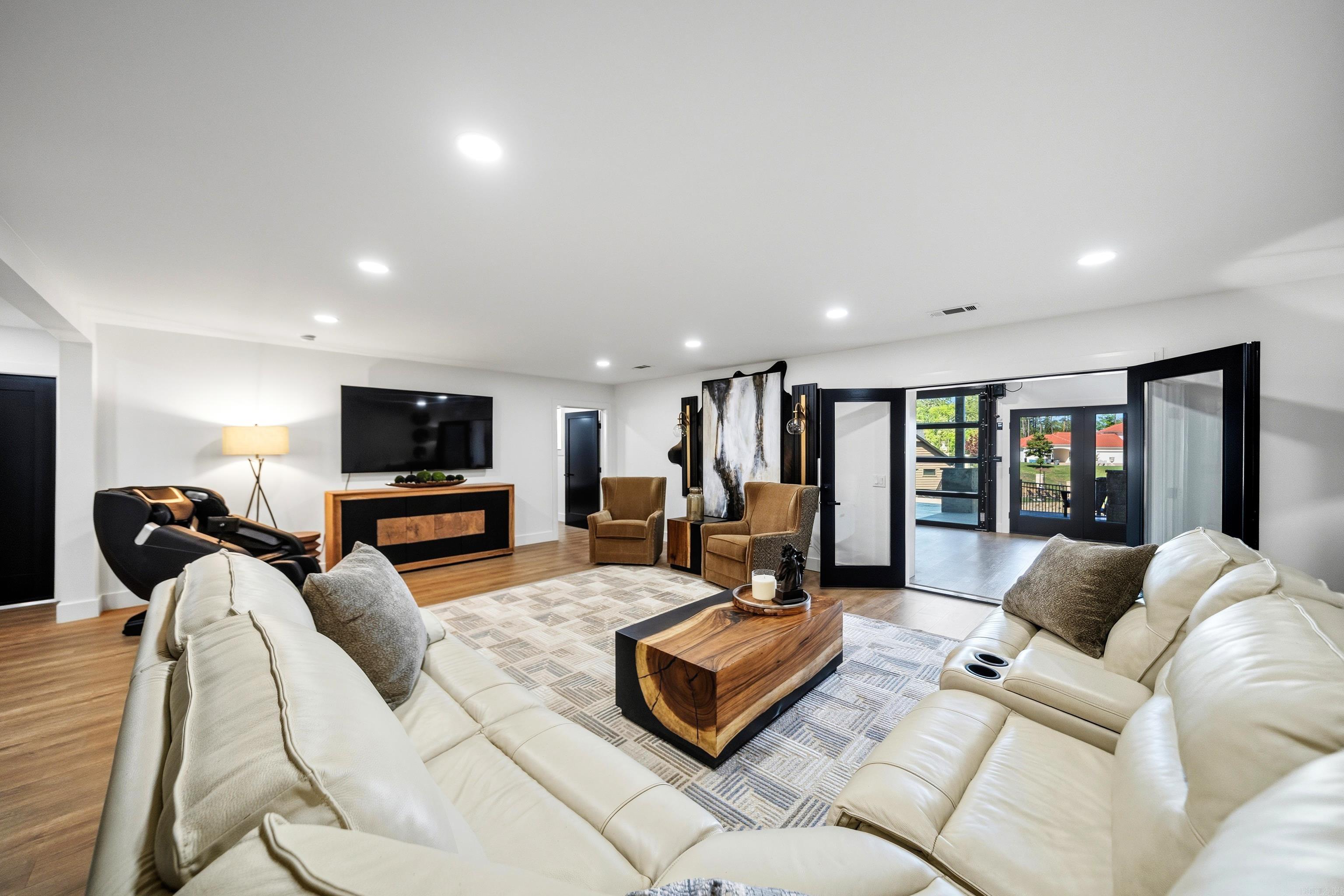 Lakeland - Residential